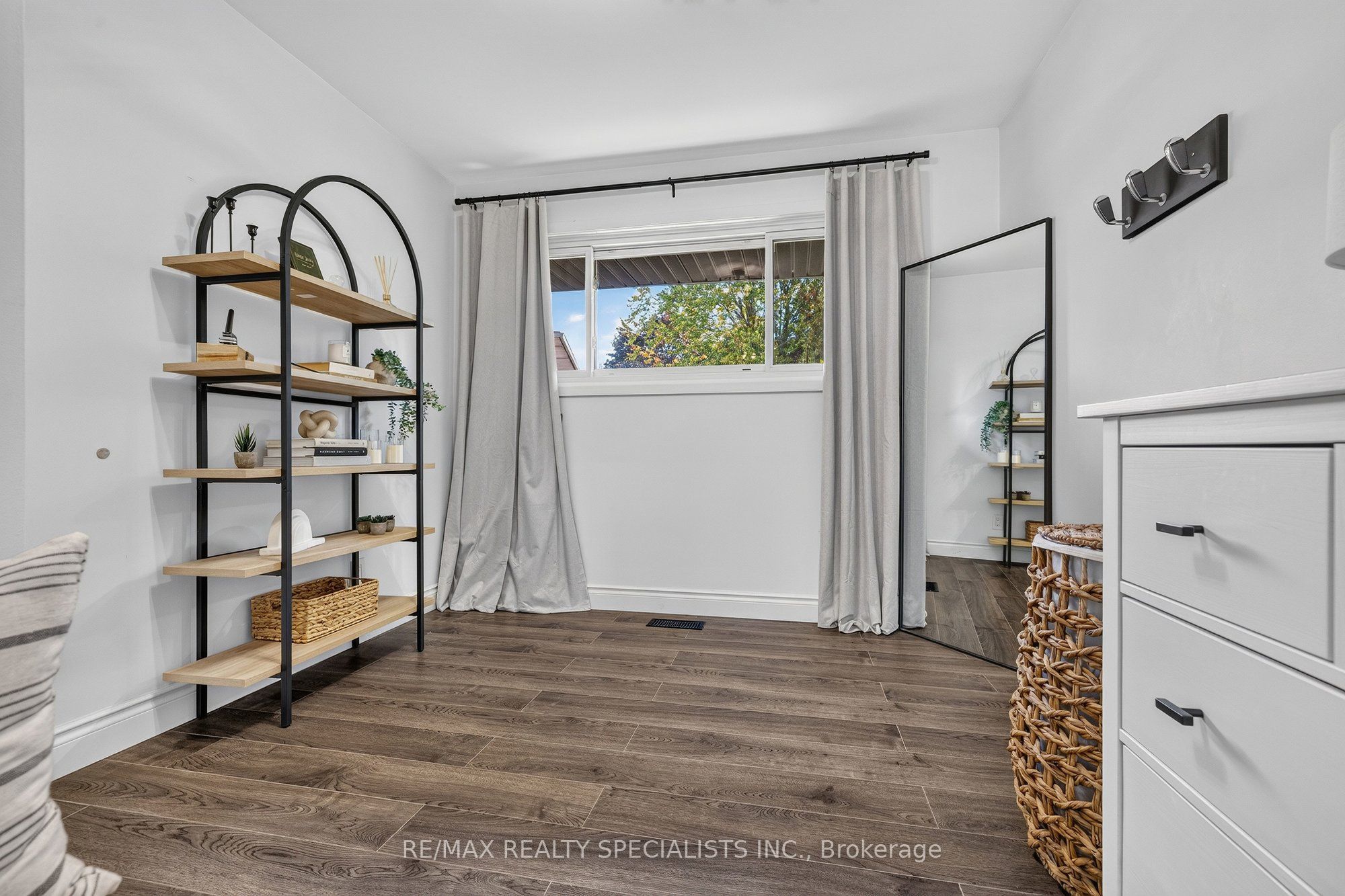 70 Duncairn Avenue Property Photo 26