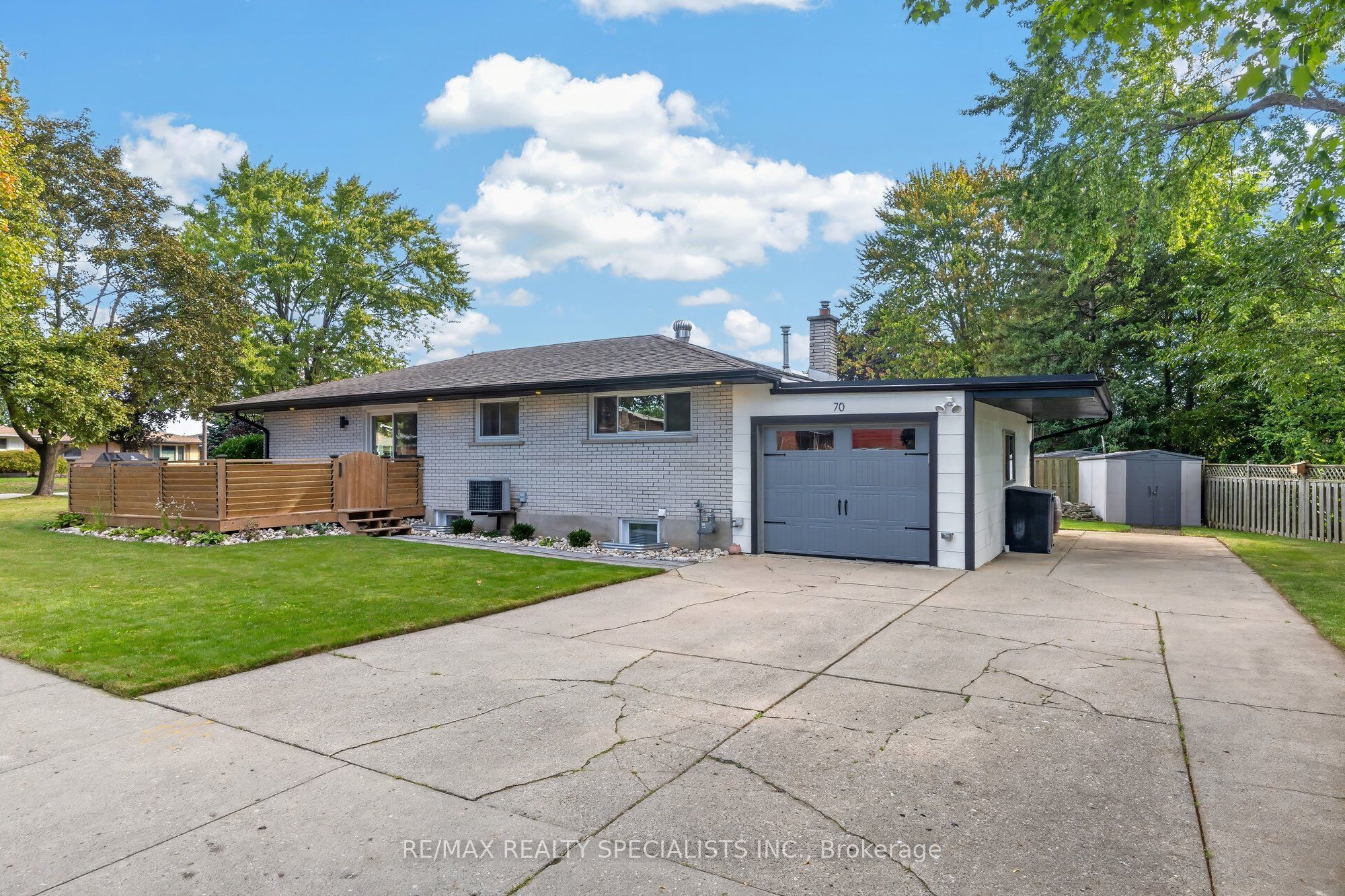 70 Duncairn Avenue Property Photo 38