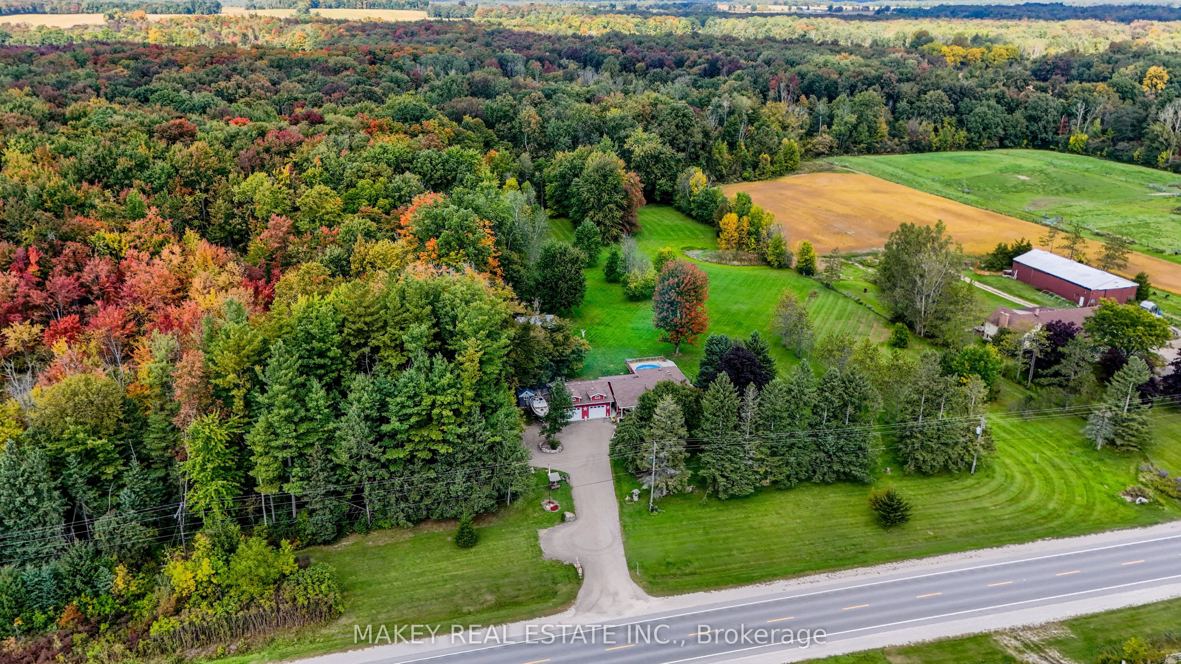 685999 Highway 2 Highway Property Photo 1