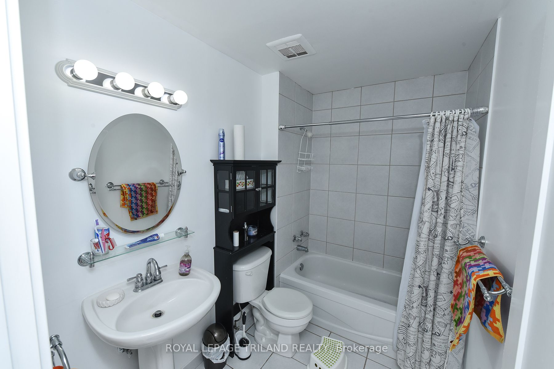 75 Huxley Street 605 Property Photo 20