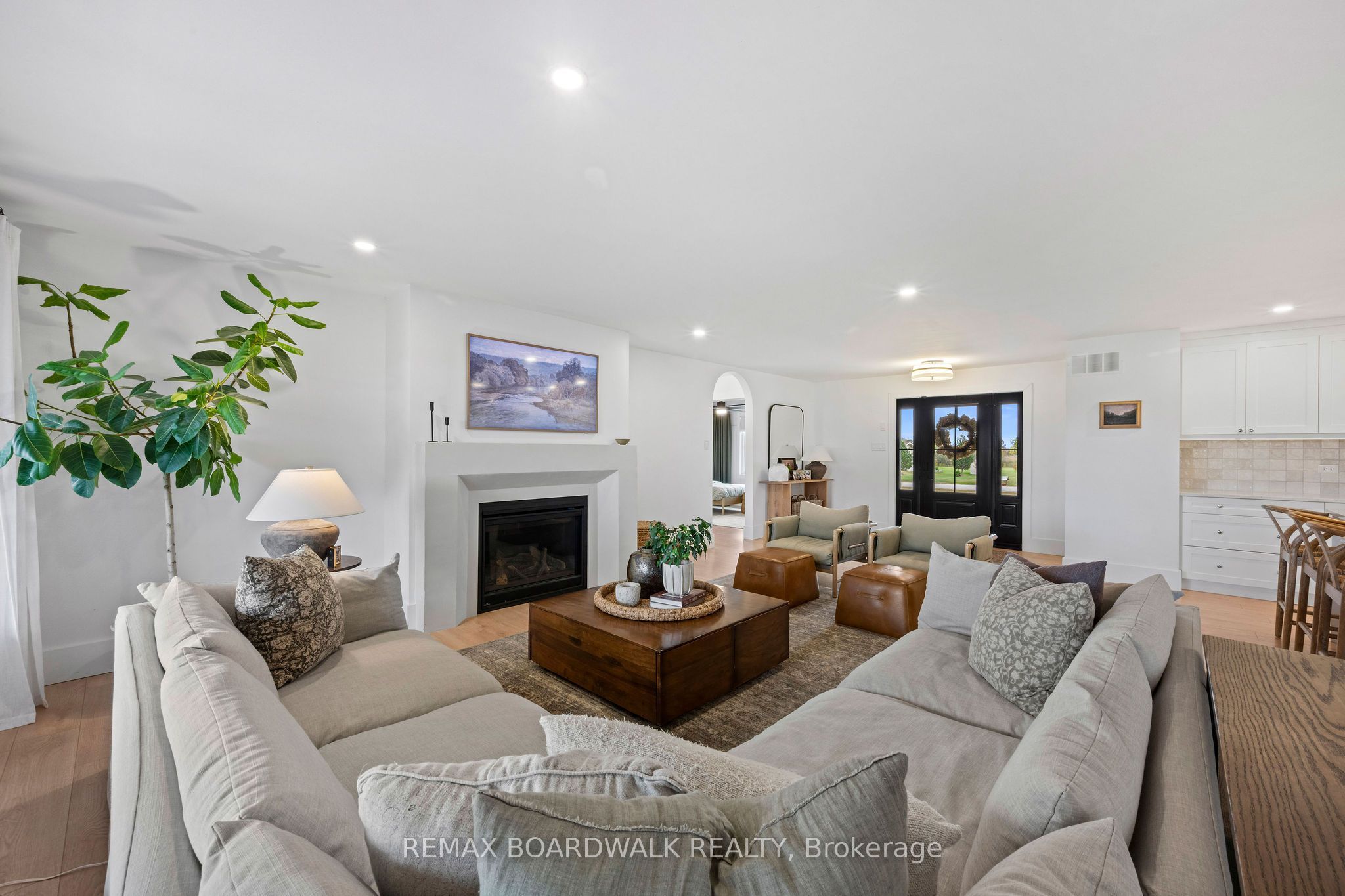 540 Crain Drive Property Photo 10