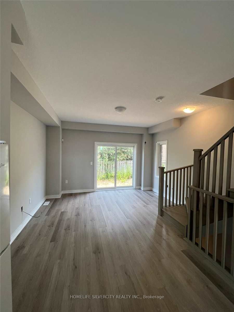 527 Shaver Road 6 Property Photo 6