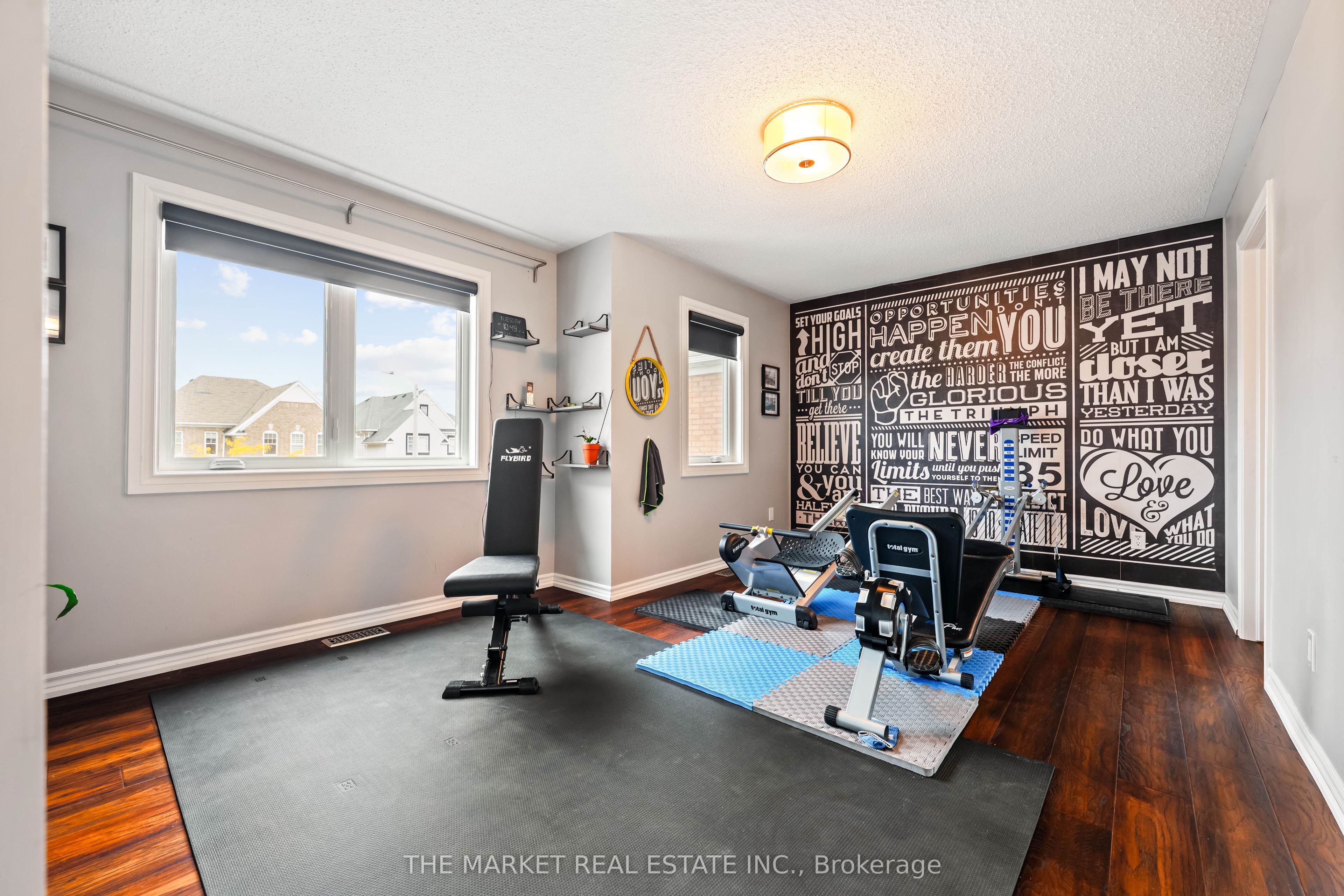 877 O'reilly Crescent Property Photo 28