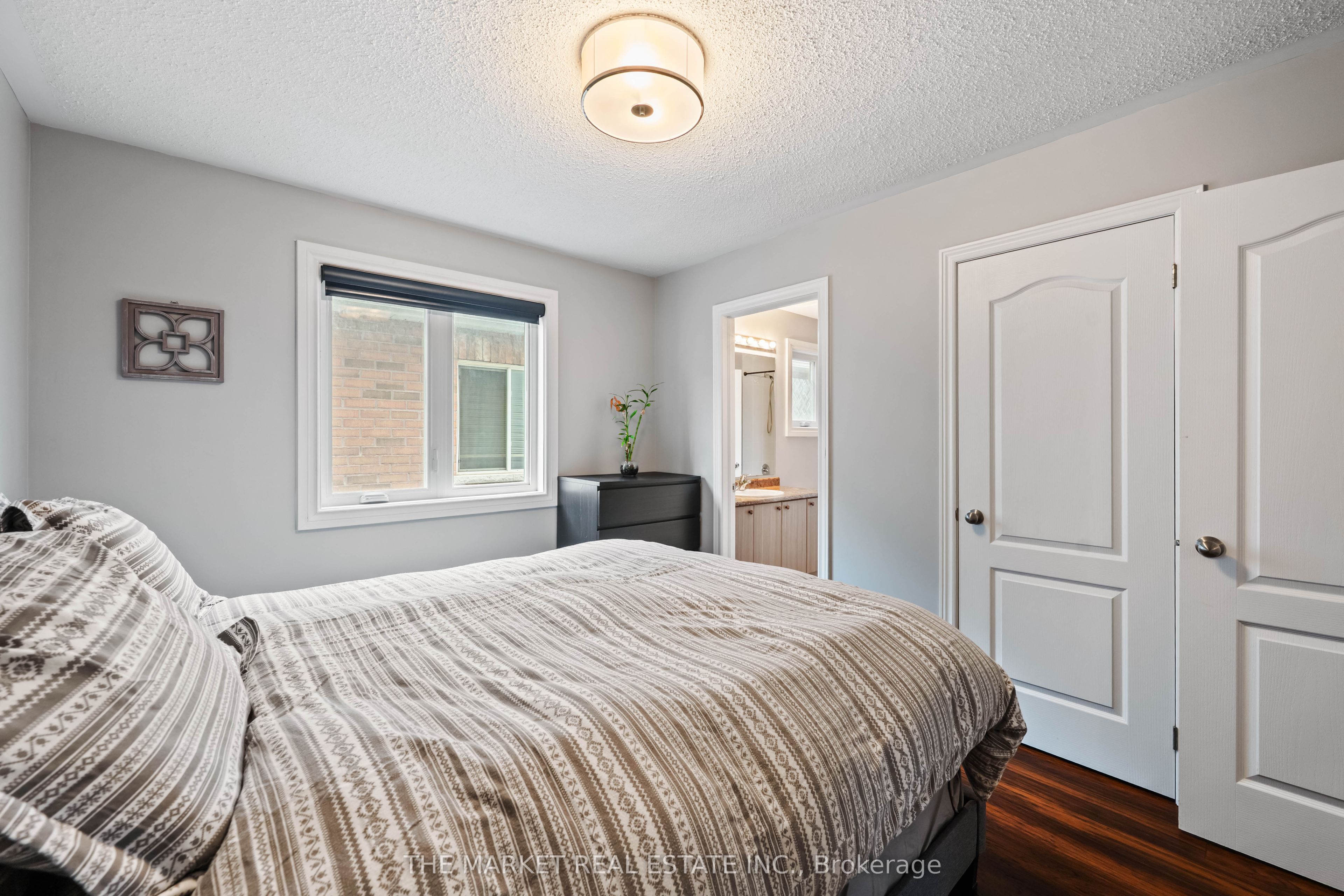 877 O'reilly Crescent Property Photo 33