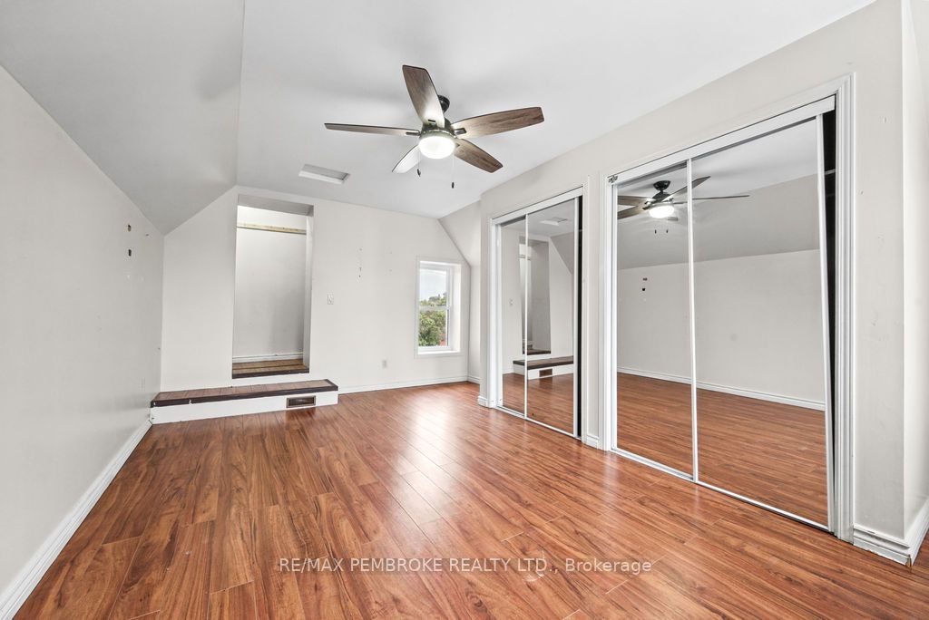 459 Somerset Street Property Photo 25