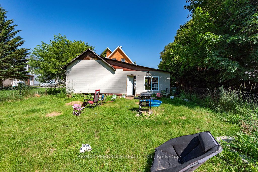 459 Somerset Street Property Photo 33
