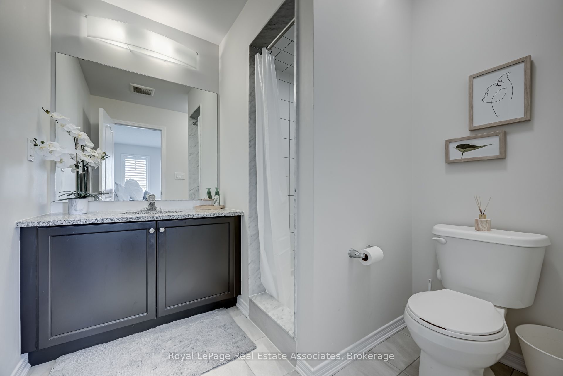 170 Maclachlan Avenue Property Photo 12