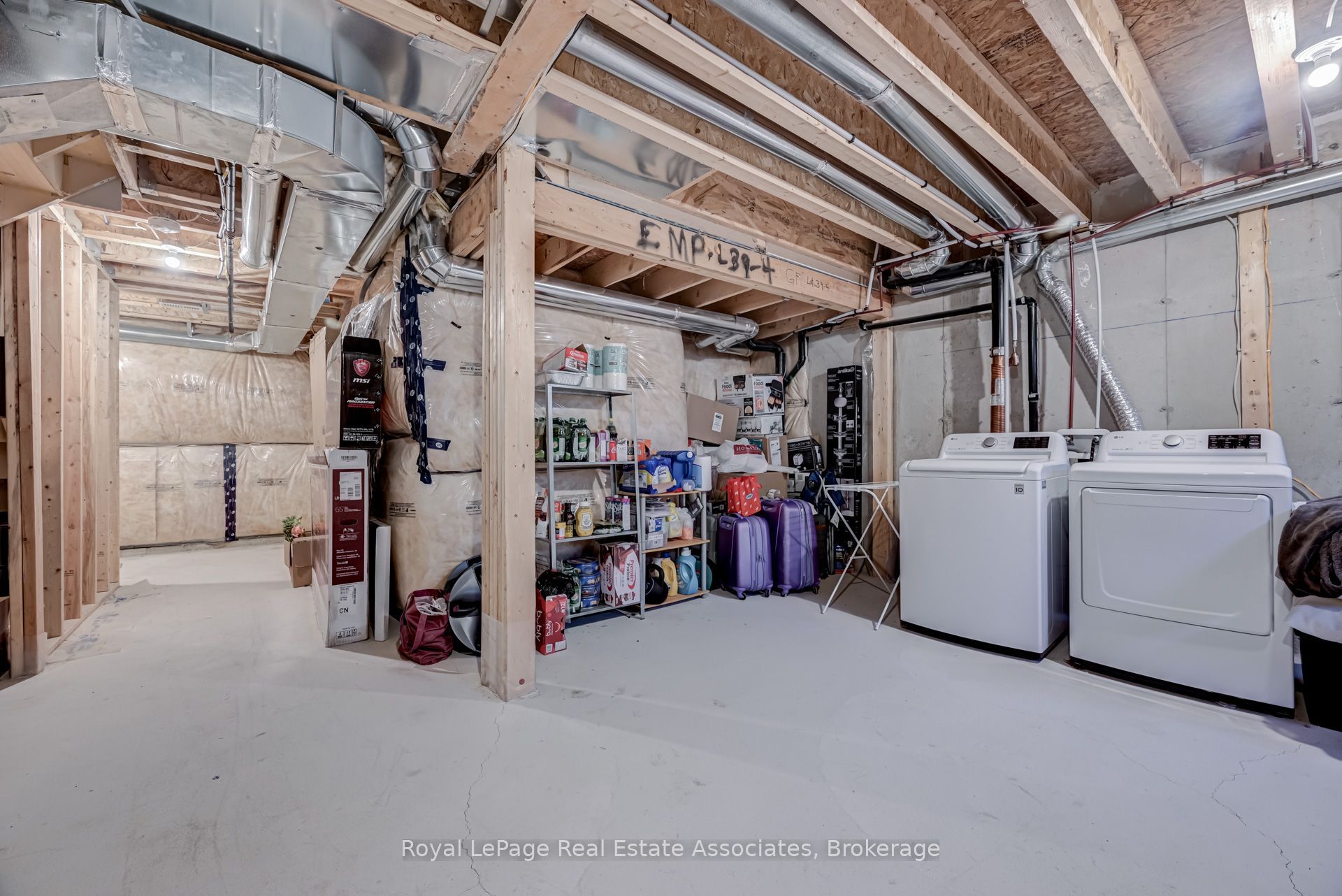 170 Maclachlan Avenue Property Photo 18
