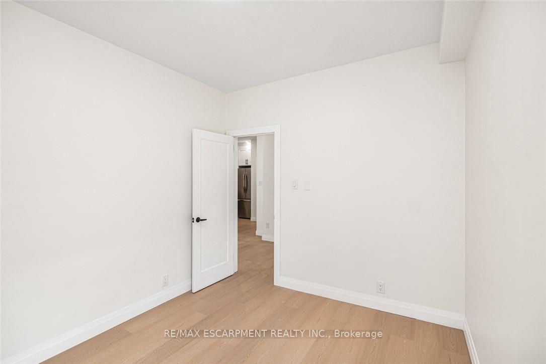 203 Brock Street Property Photo 13