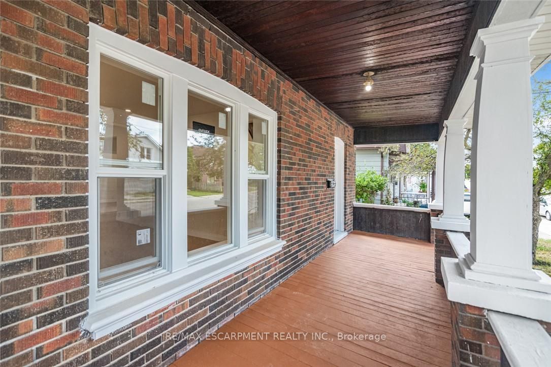 203 Brock Street Property Photo 41