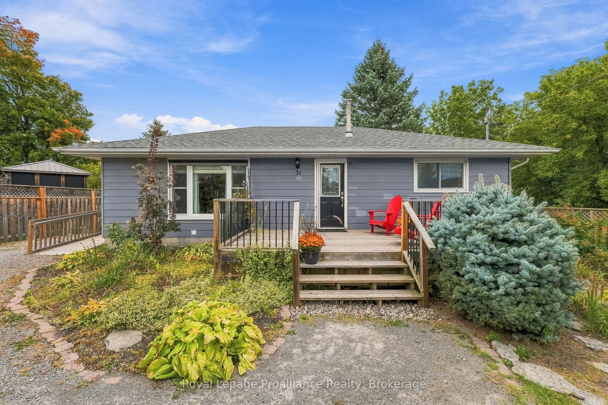 31 Perry Avenue Property Photo 1