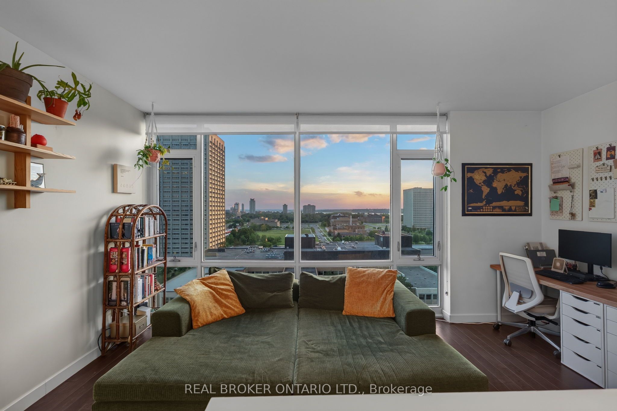 201 Parkdale Avenue 1506 Property Photo 14
