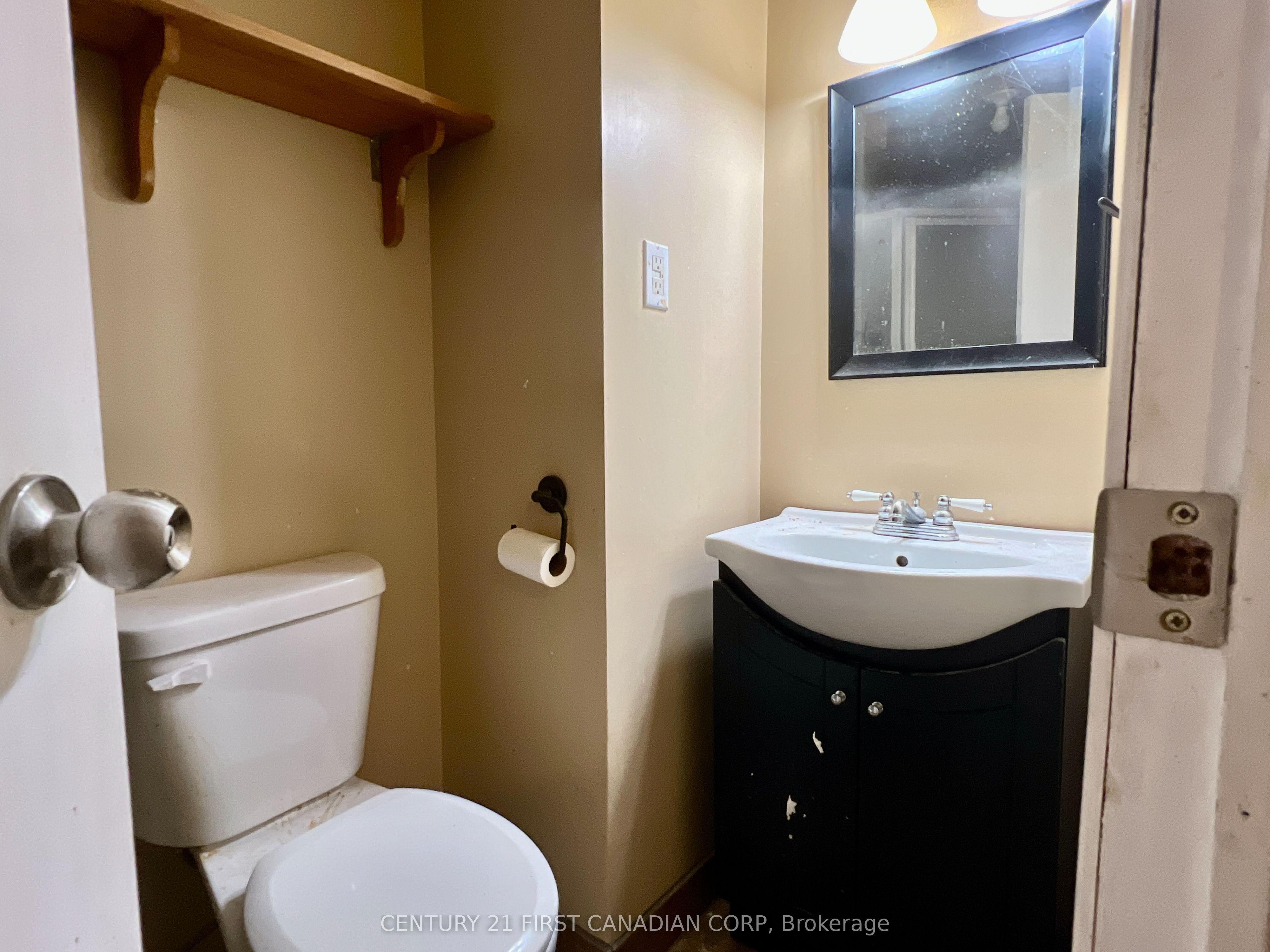 40 Arbour Glen Crescent Property Photo 15
