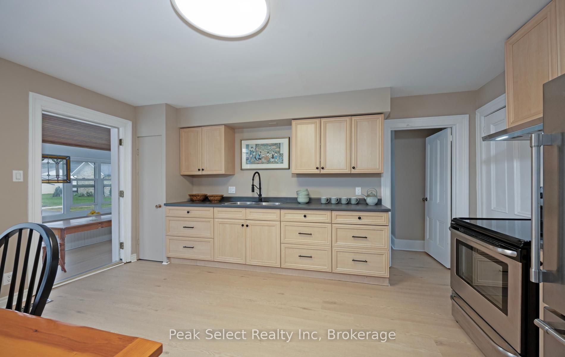 103 Park Street Property Photo 8