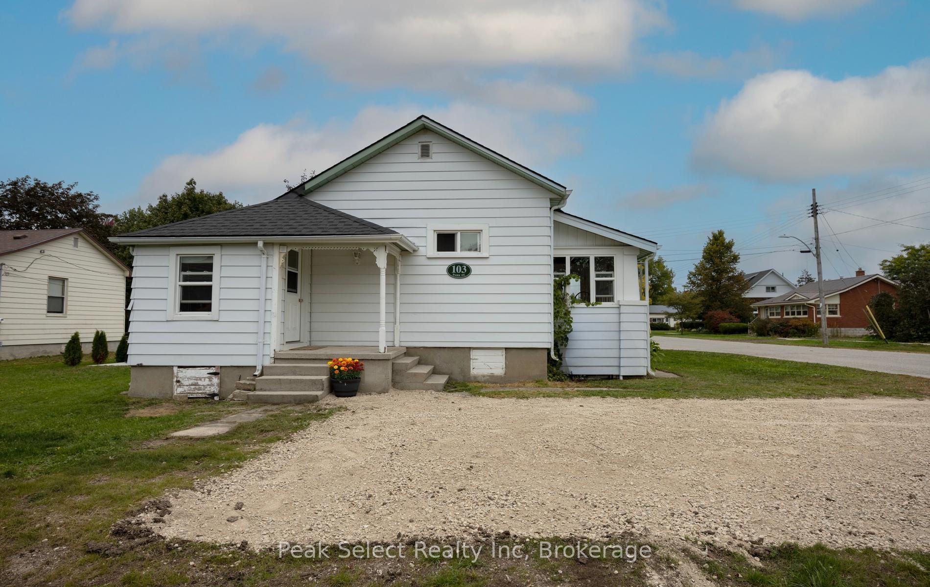 103 Park Street Property Photo 33