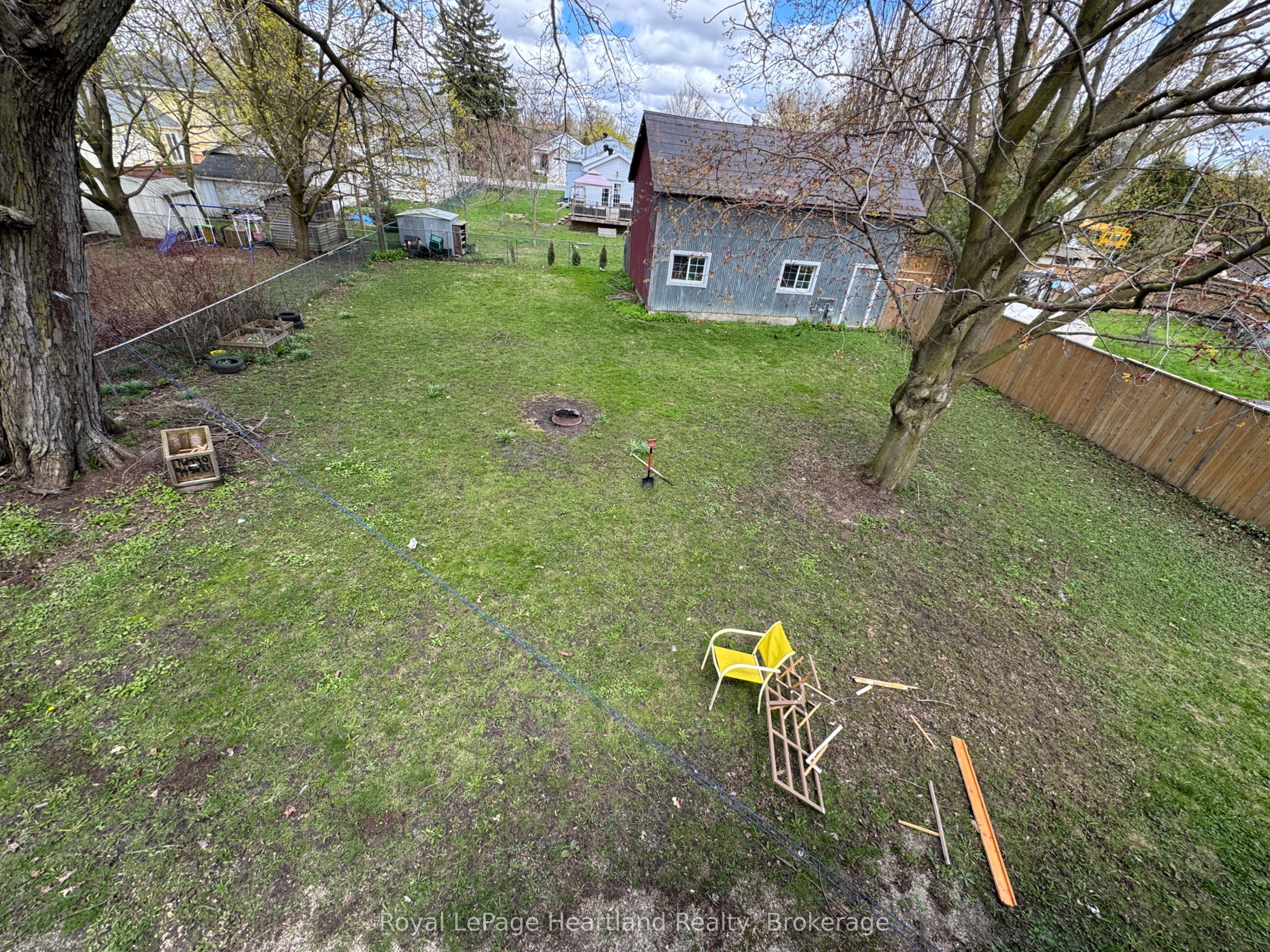635 Yonge Street Property Photo 11