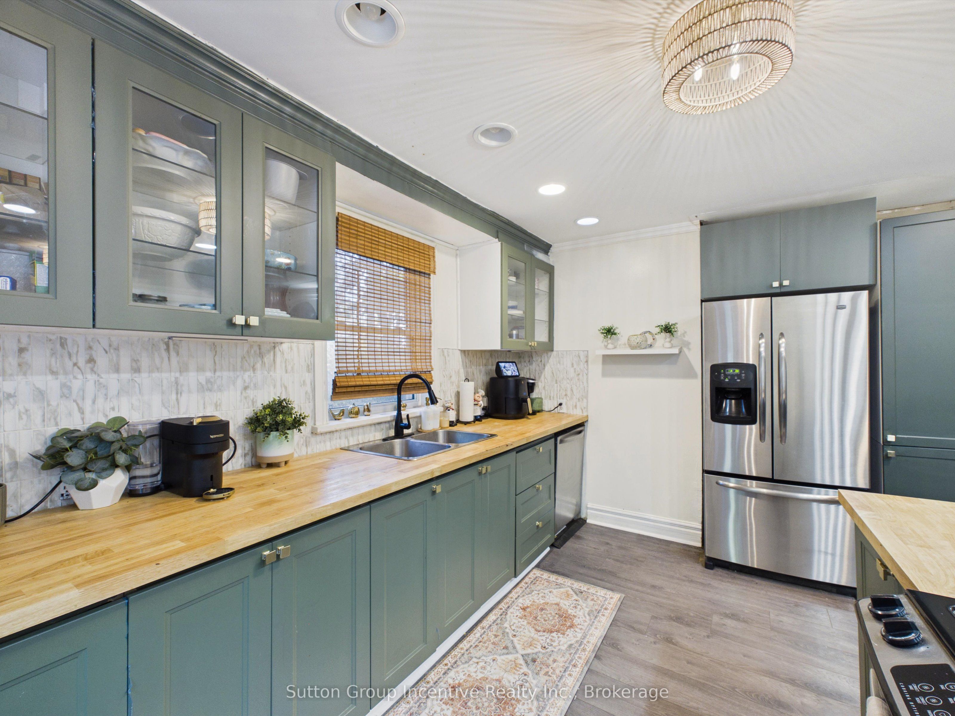 57 Woodward Street Property Photo 11
