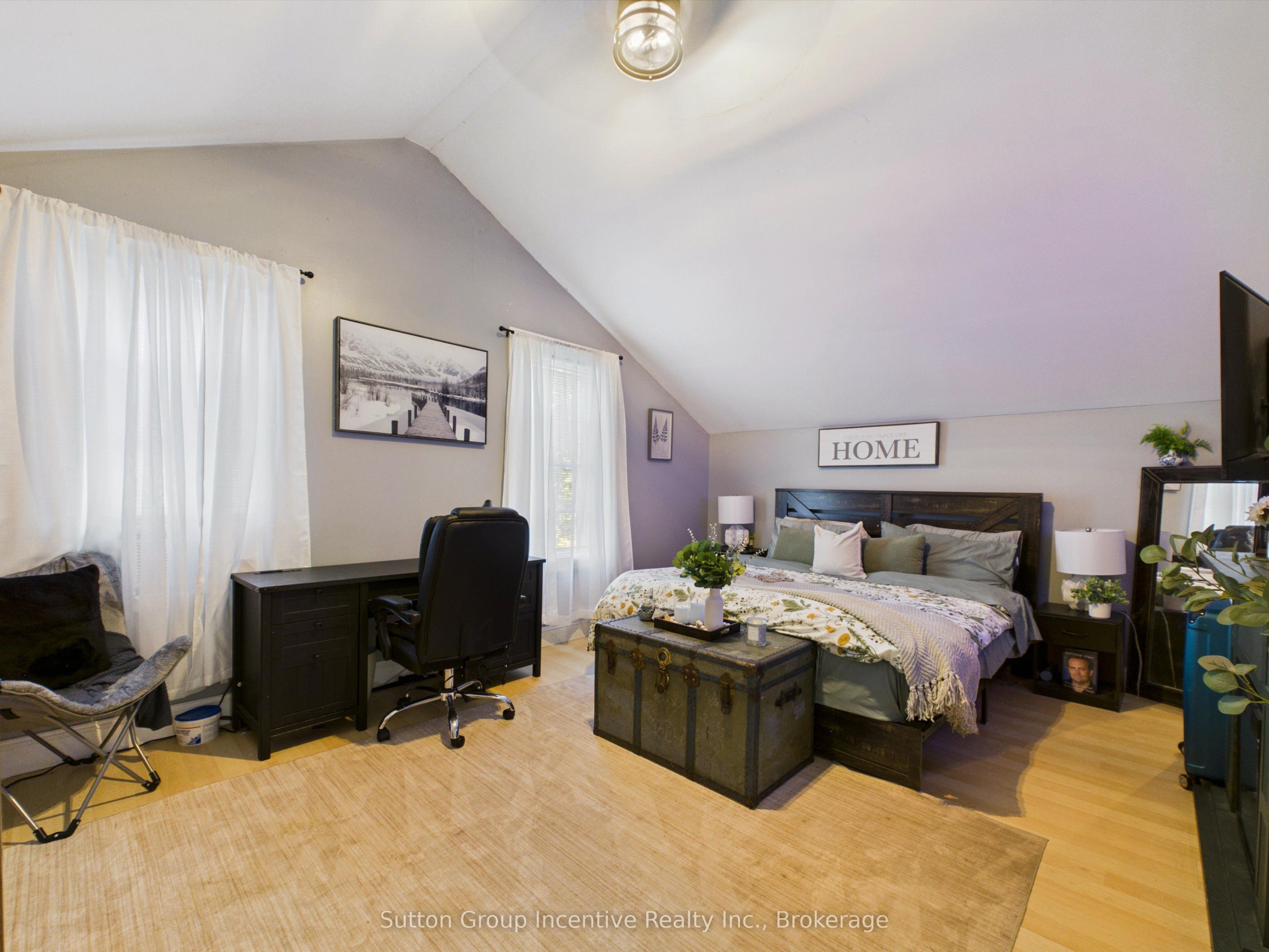 57 Woodward Street Property Photo 16
