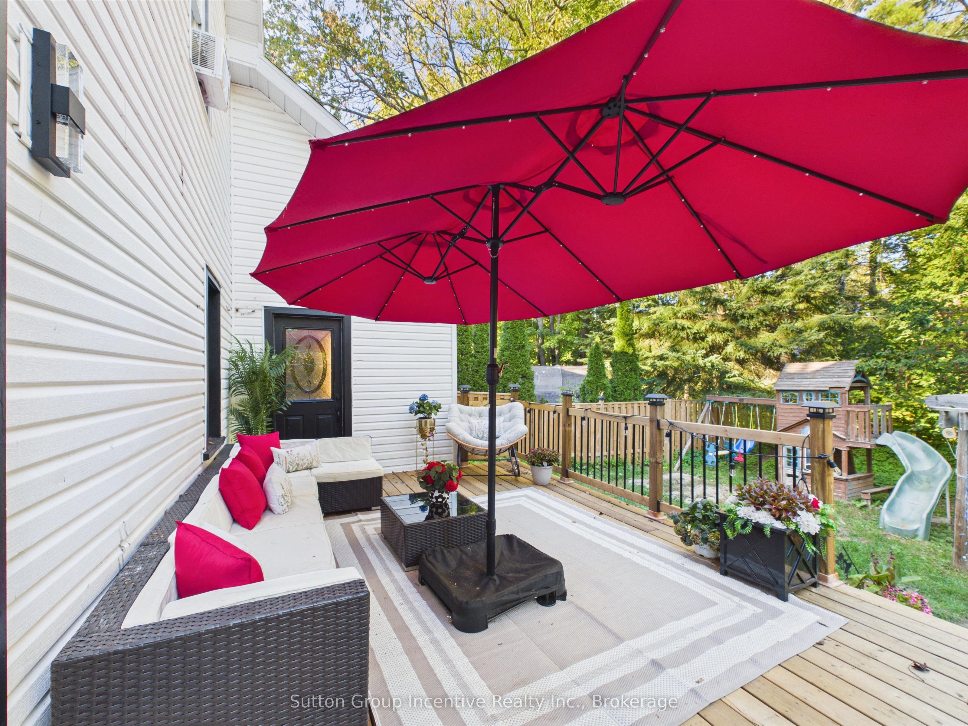 57 Woodward Street Property Photo 32