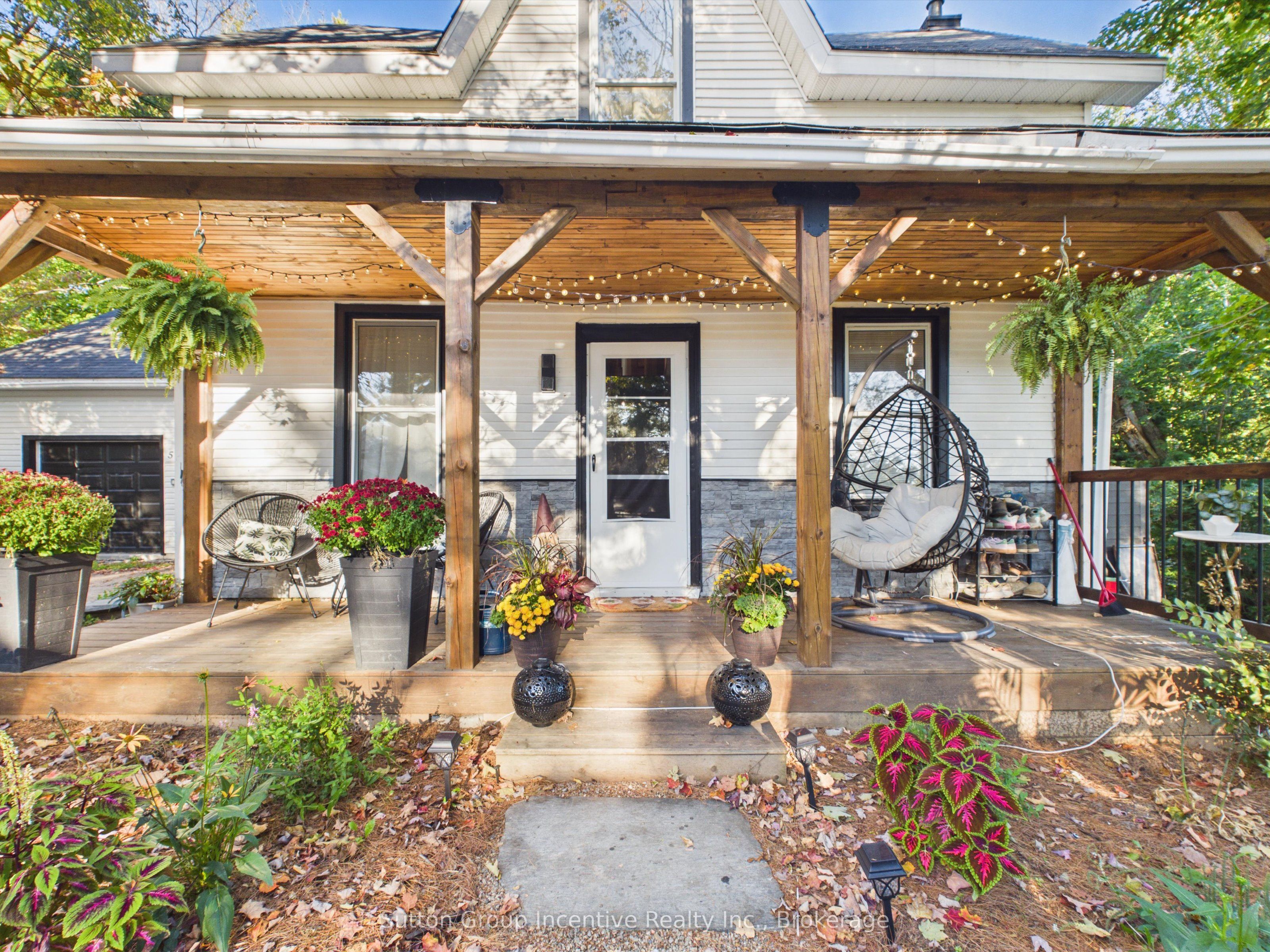 57 Woodward Street Property Photo 35