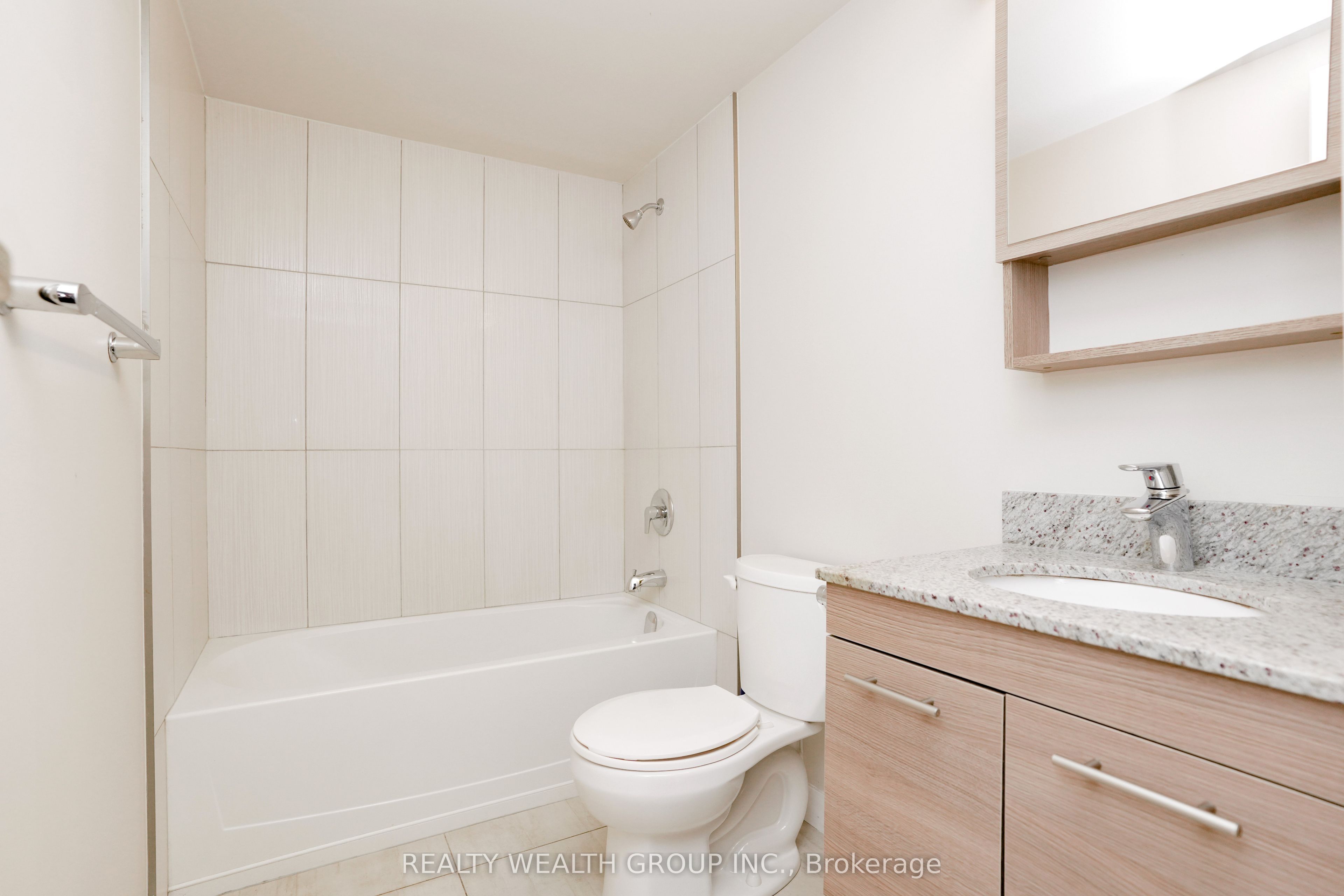 288 Albert Street 113 Property Photo 22
