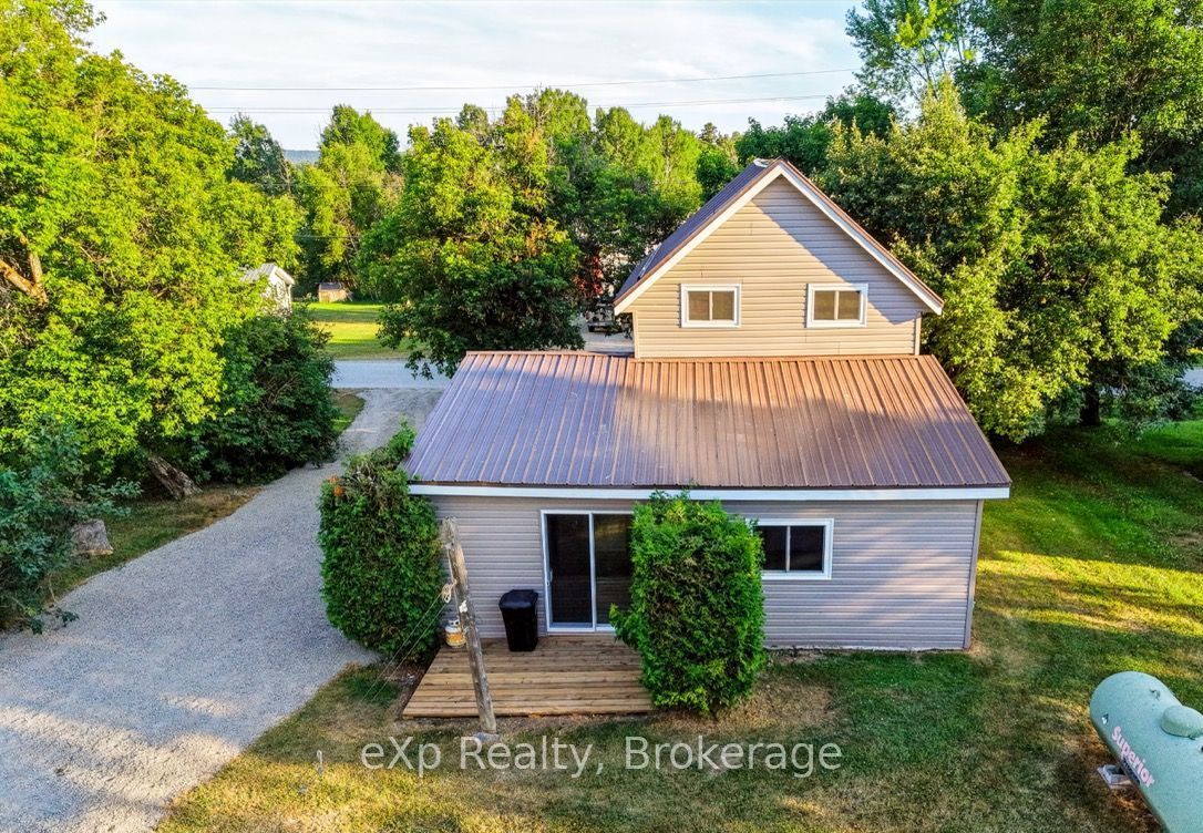 75 Walford Road Property Photo 3