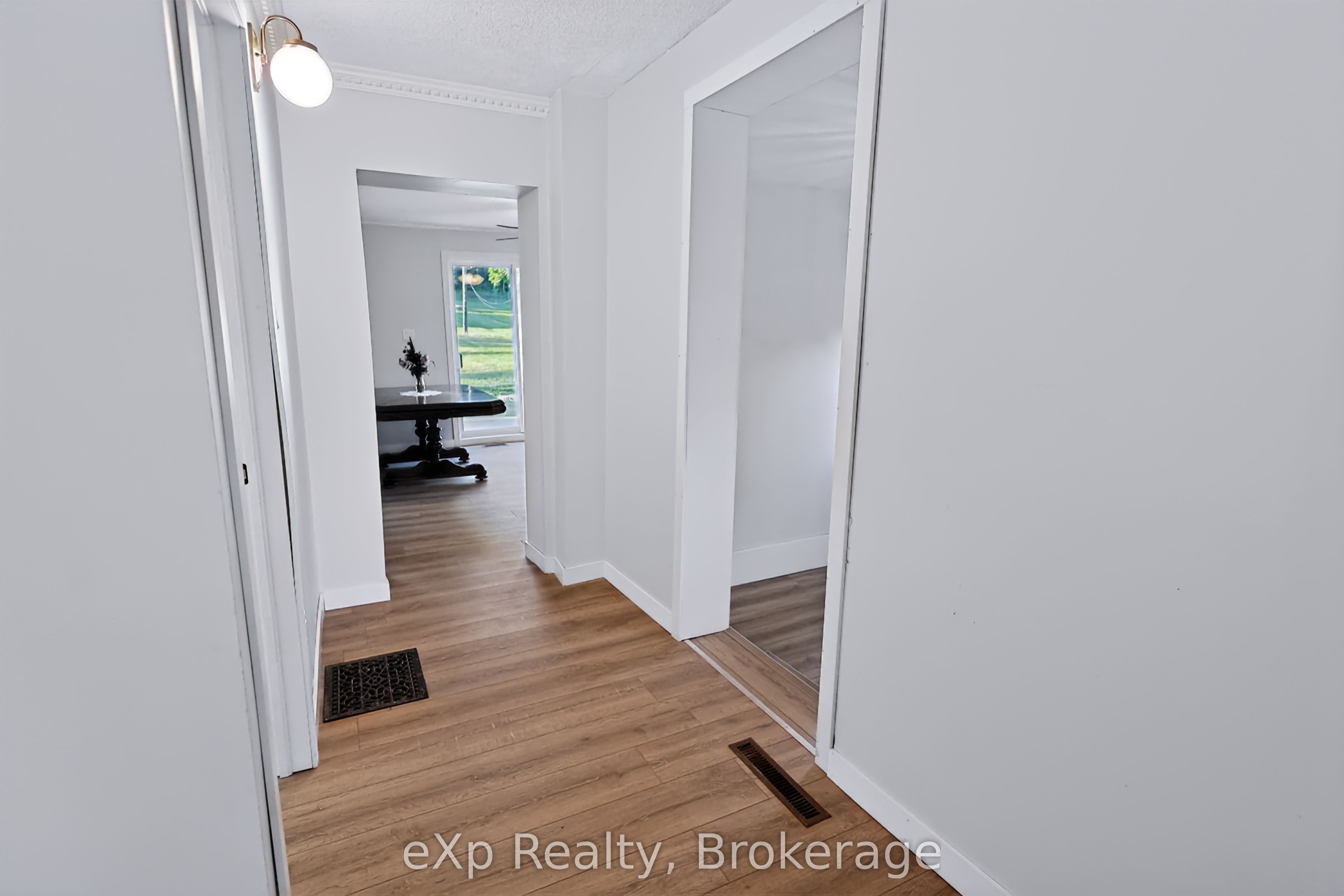 75 Walford Road Property Photo 8