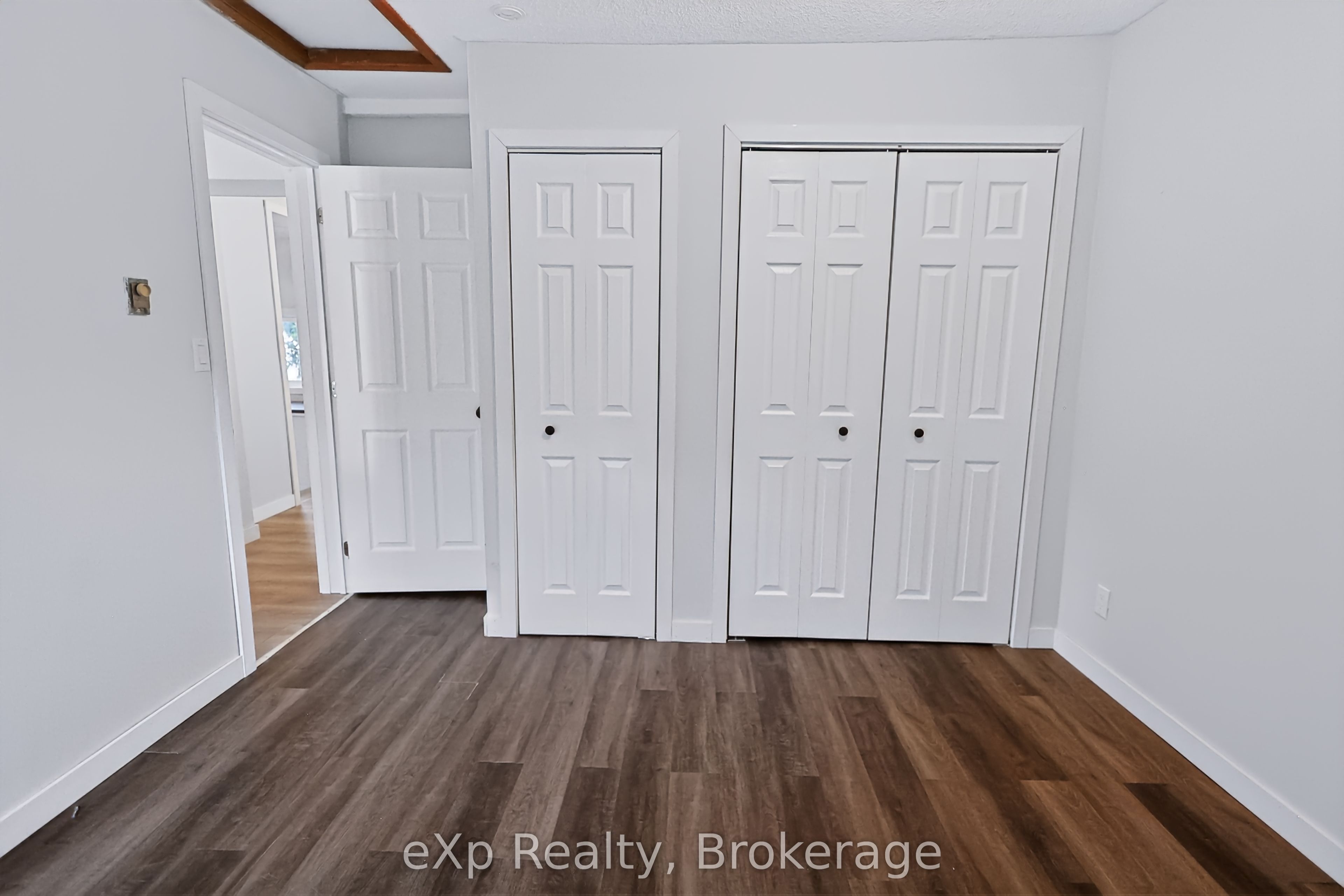 75 Walford Road Property Photo 12