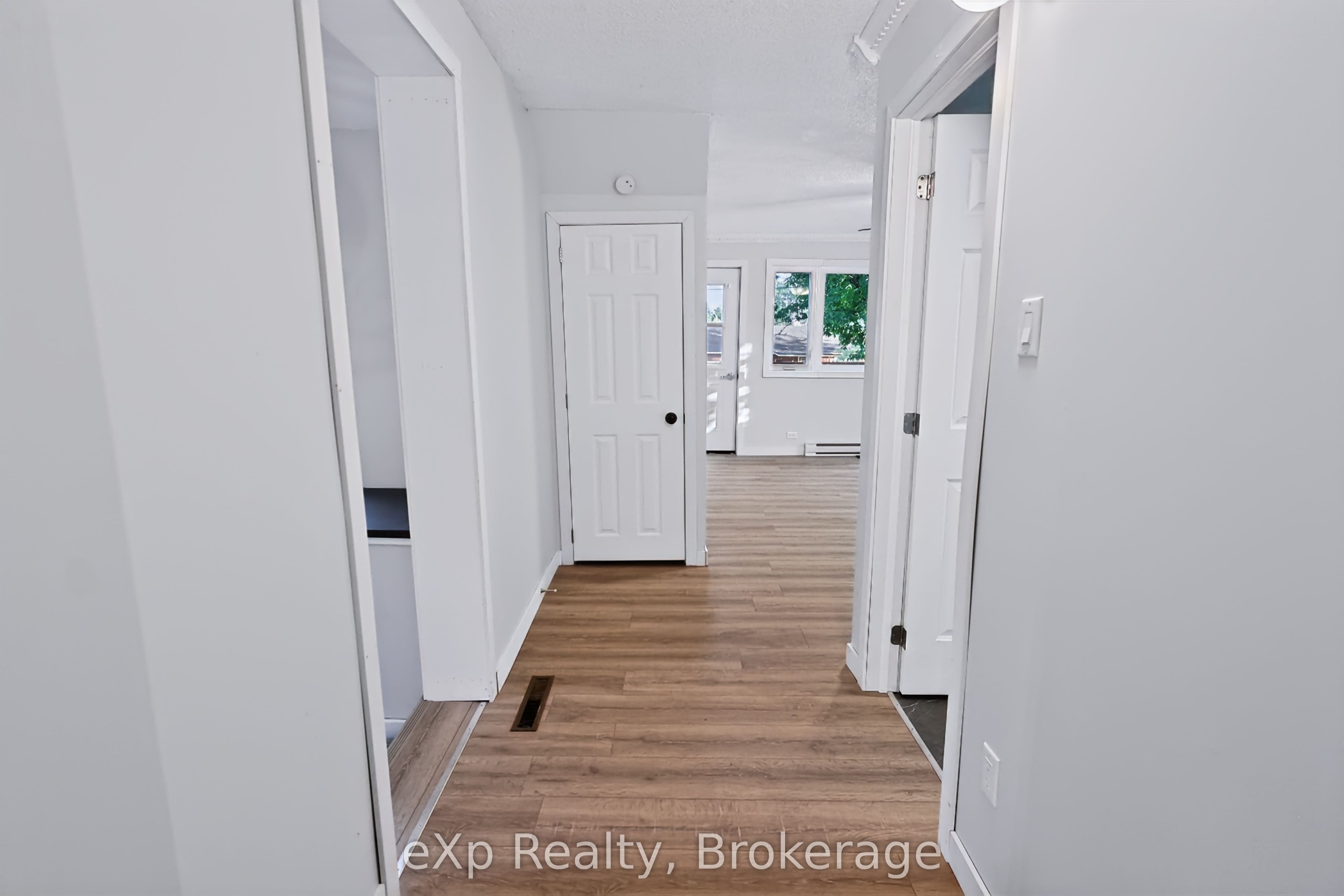 75 Walford Road Property Photo 13