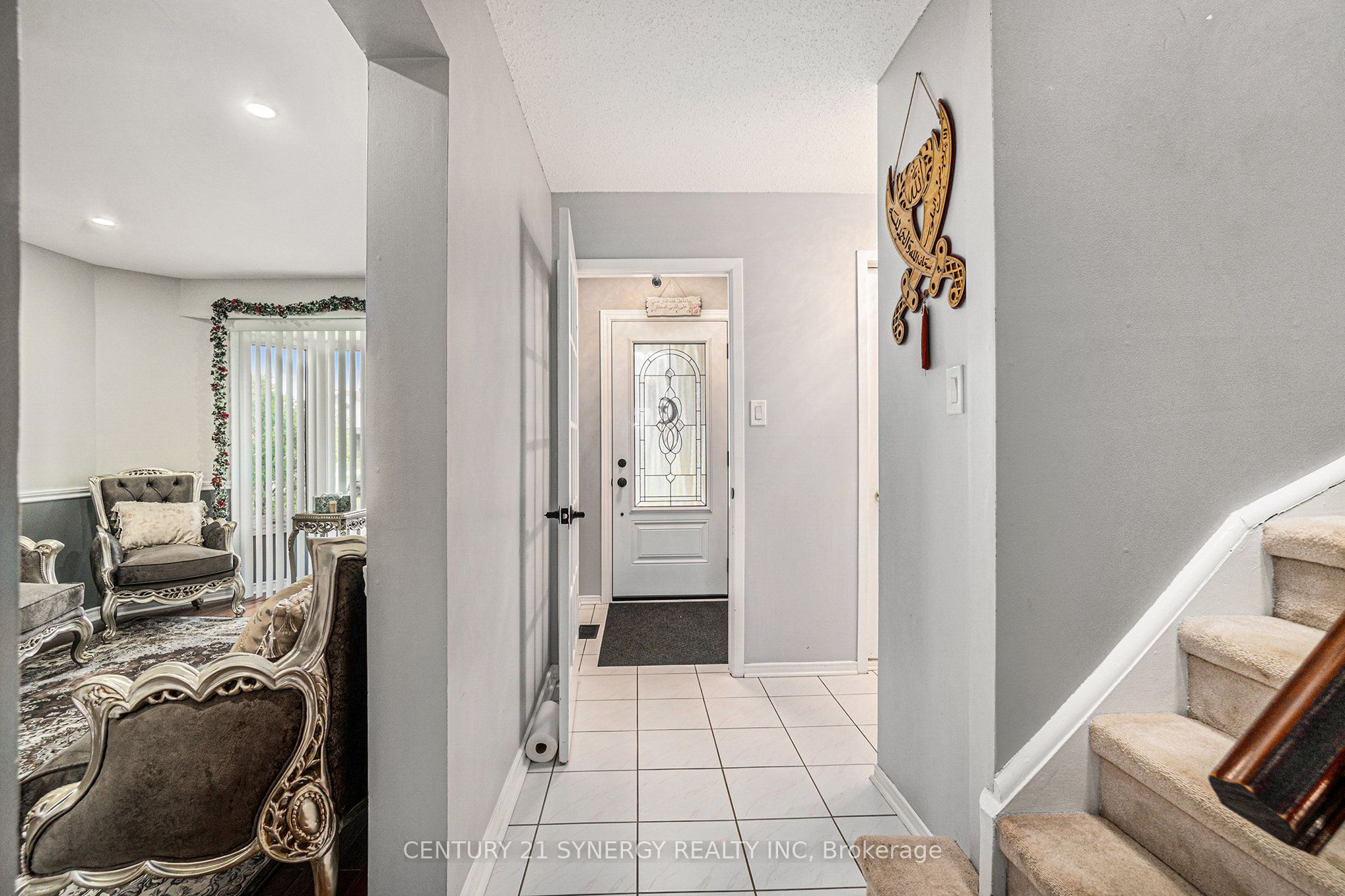 6415 Viseneau Drive Property Photo 13