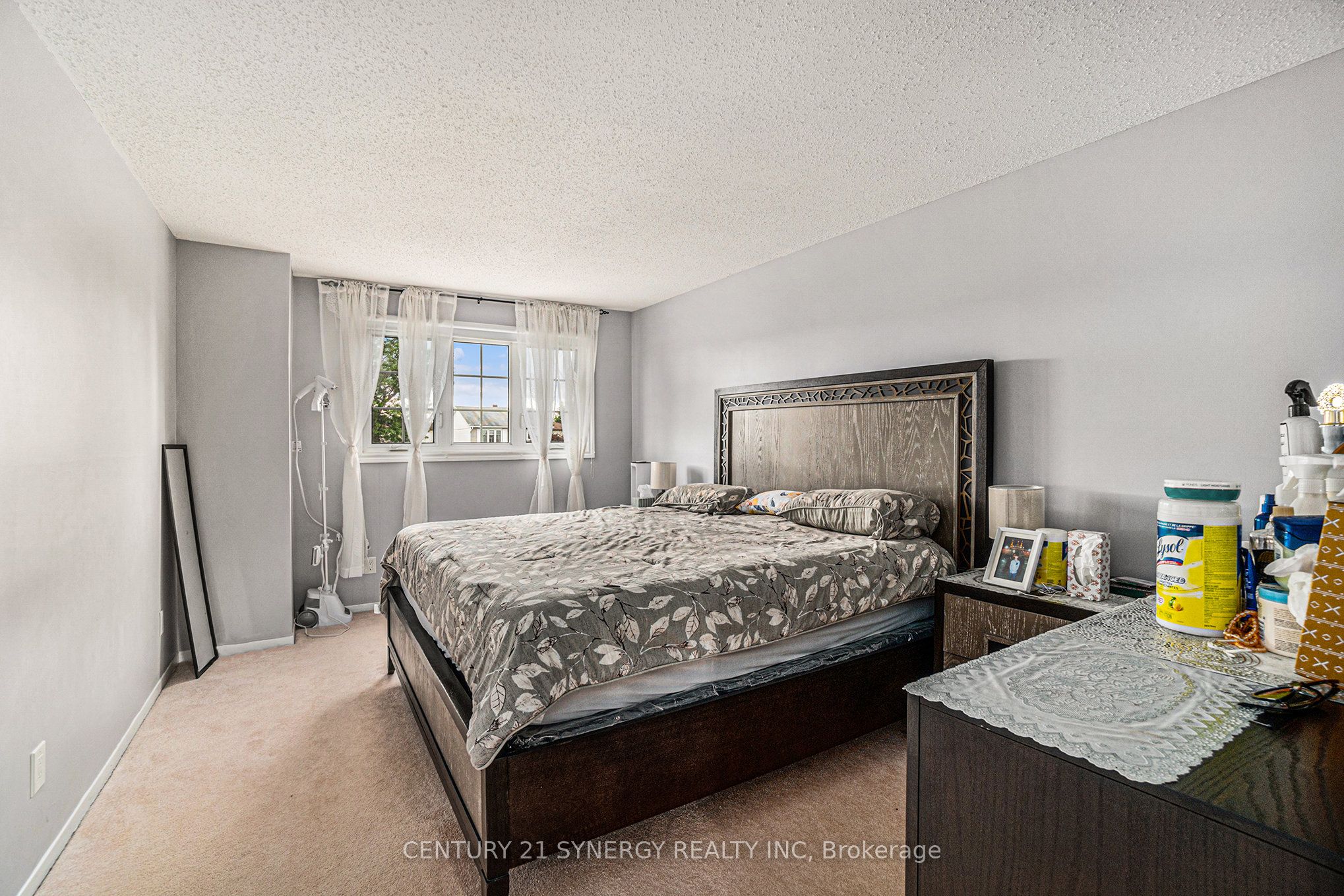 6415 Viseneau Drive Property Photo 18