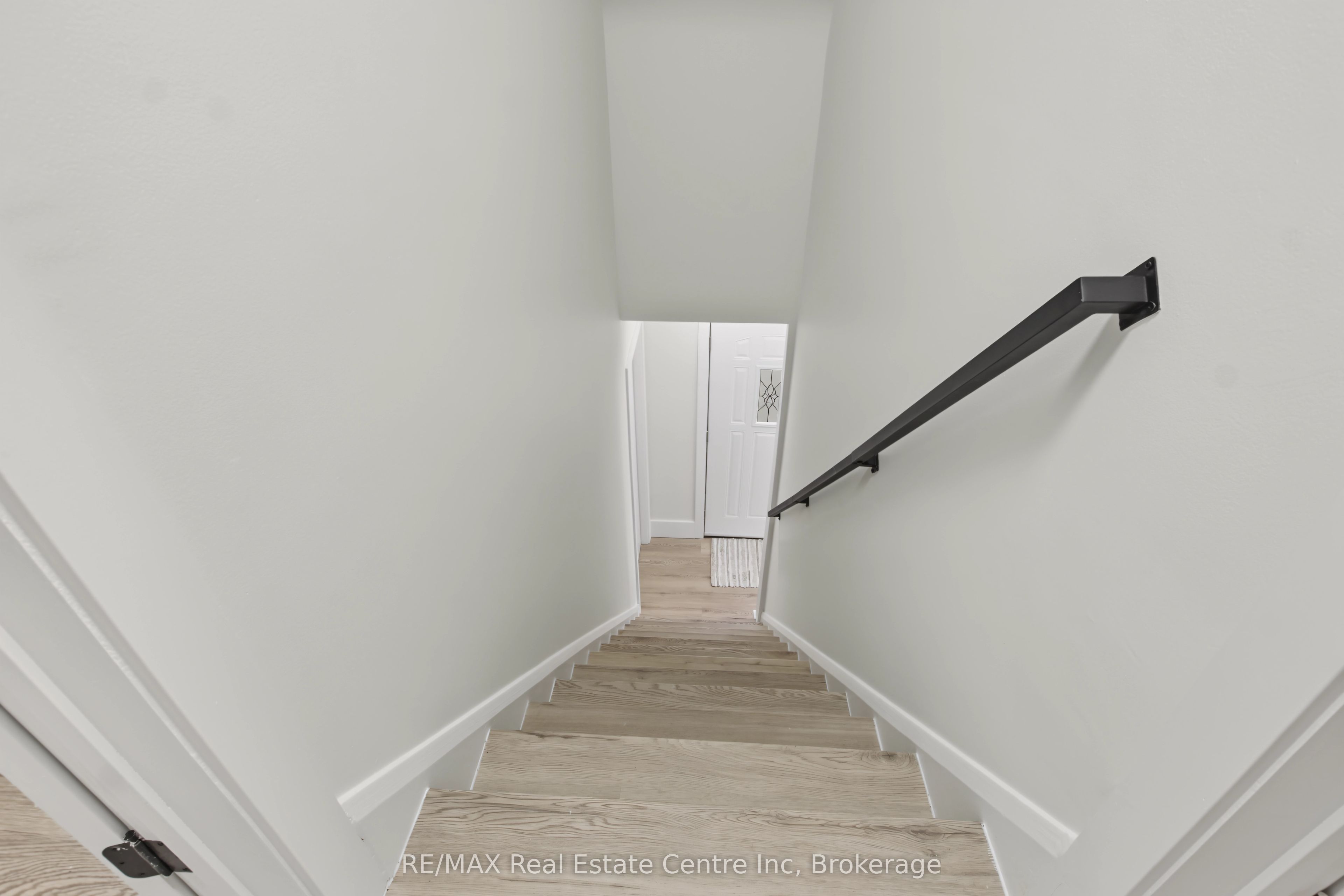 223 Margaret Avenue Property Photo 18
