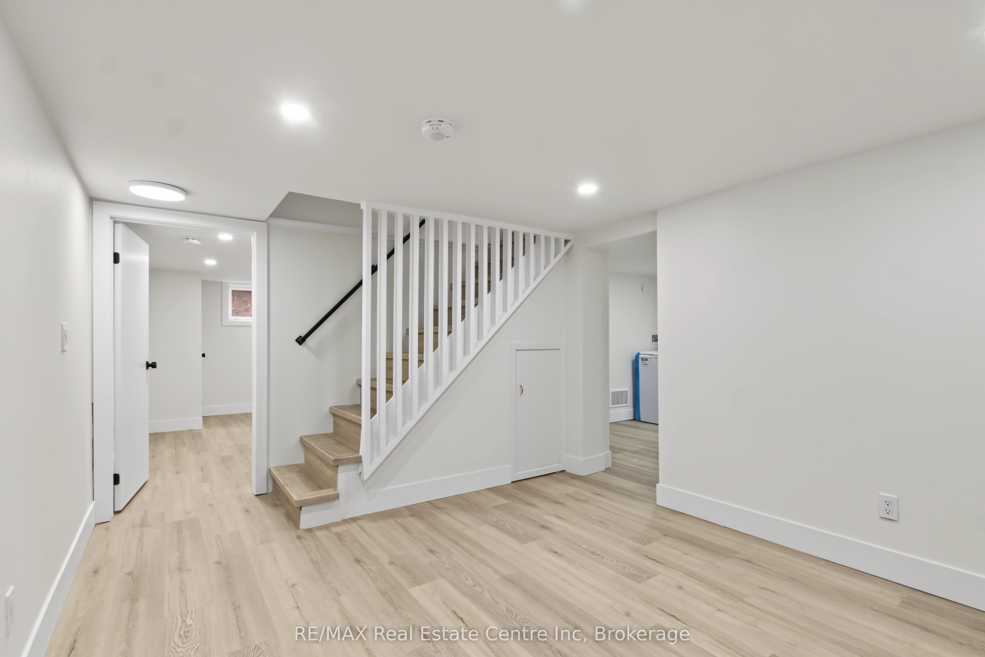 223 Margaret Avenue Property Photo 25