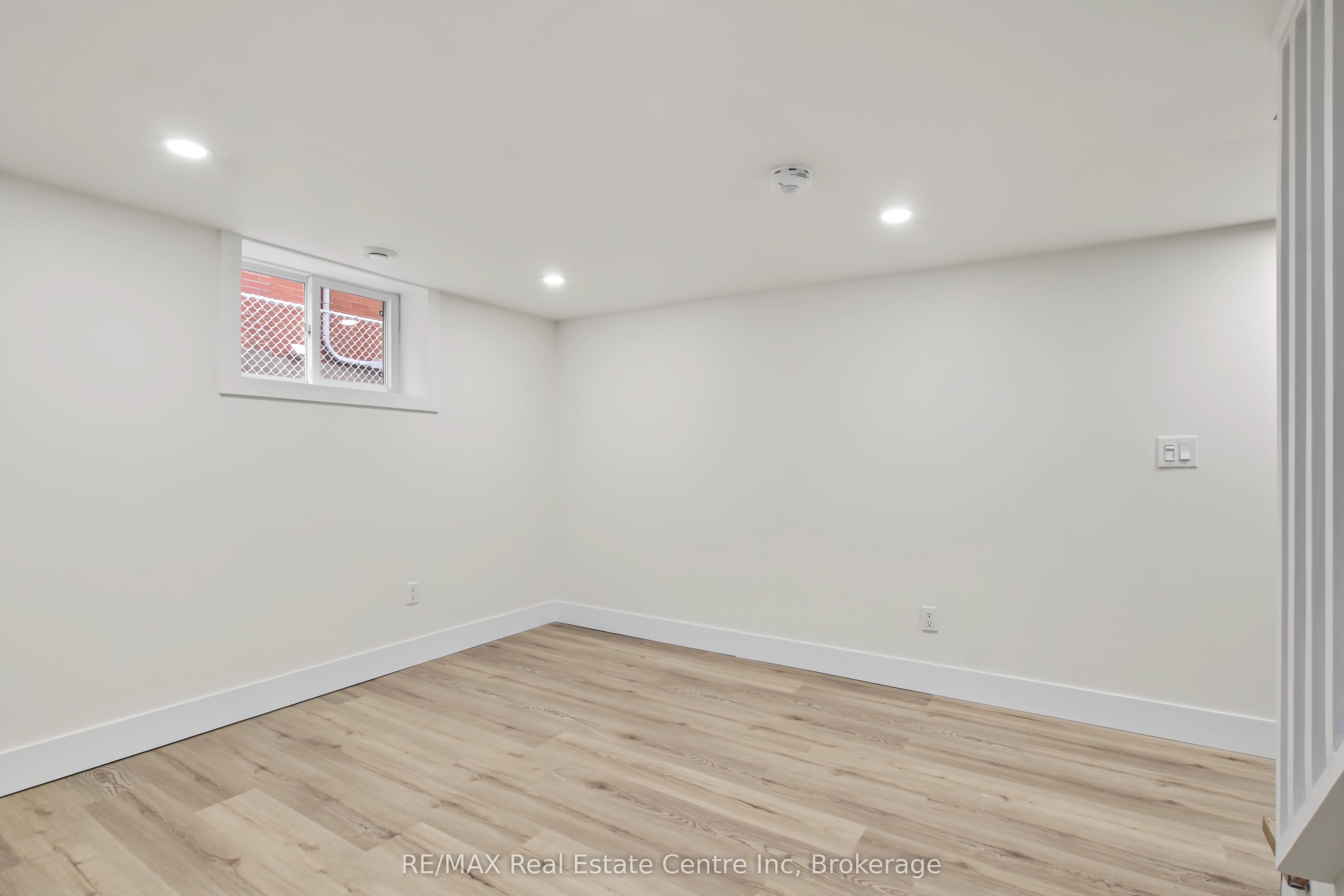 223 Margaret Avenue Property Photo 26