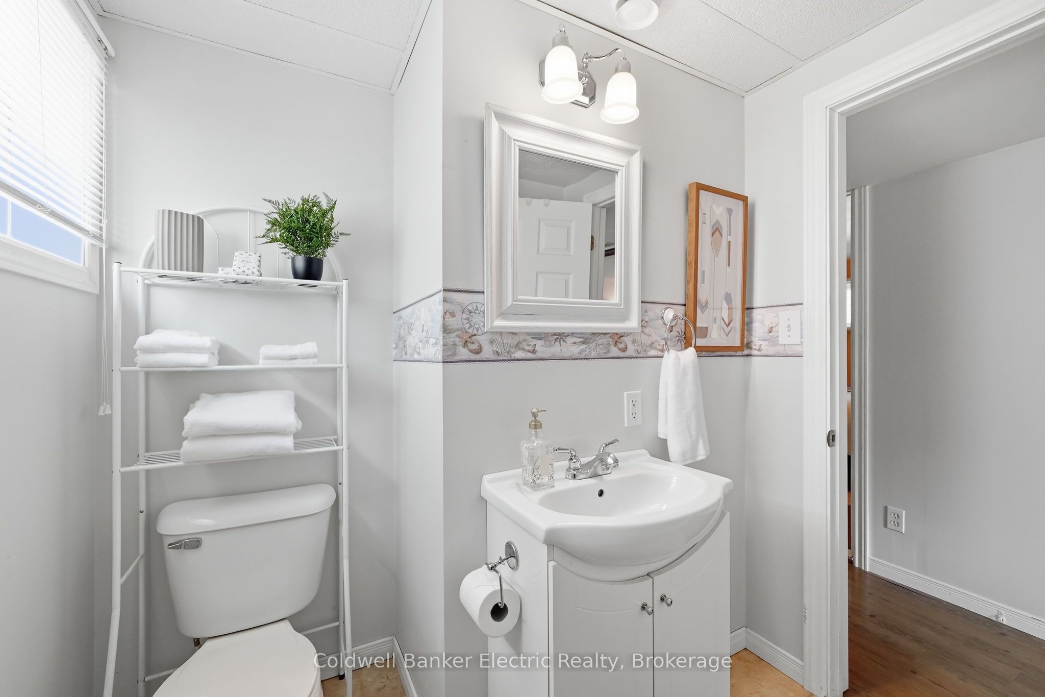 854 Abbey Lane Property Photo 23
