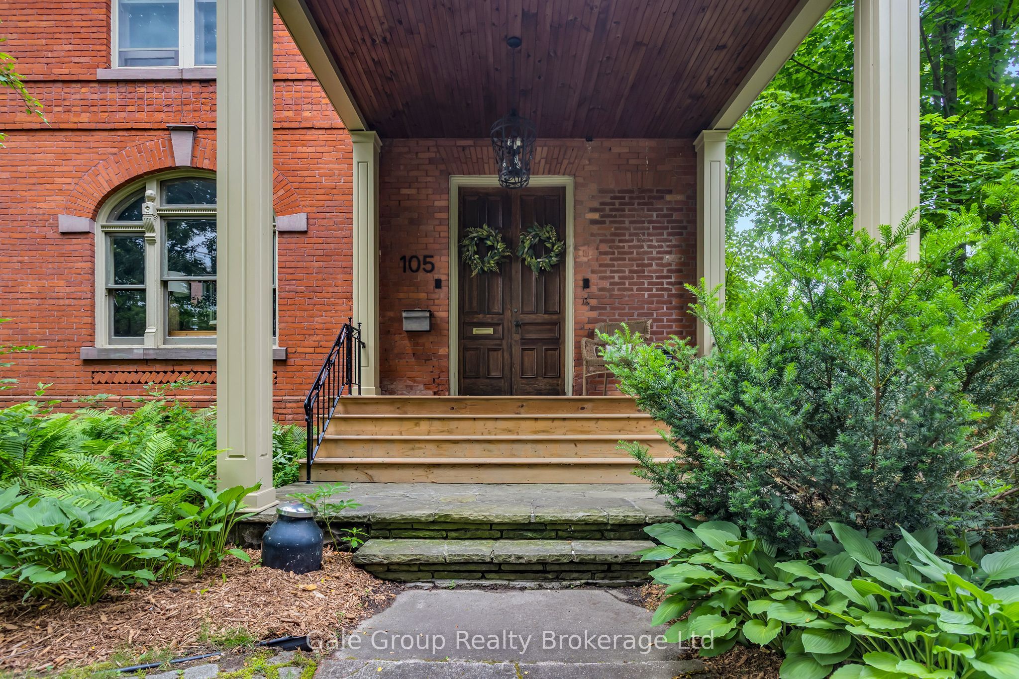 105 Vansittart Avenue Property Photo 2