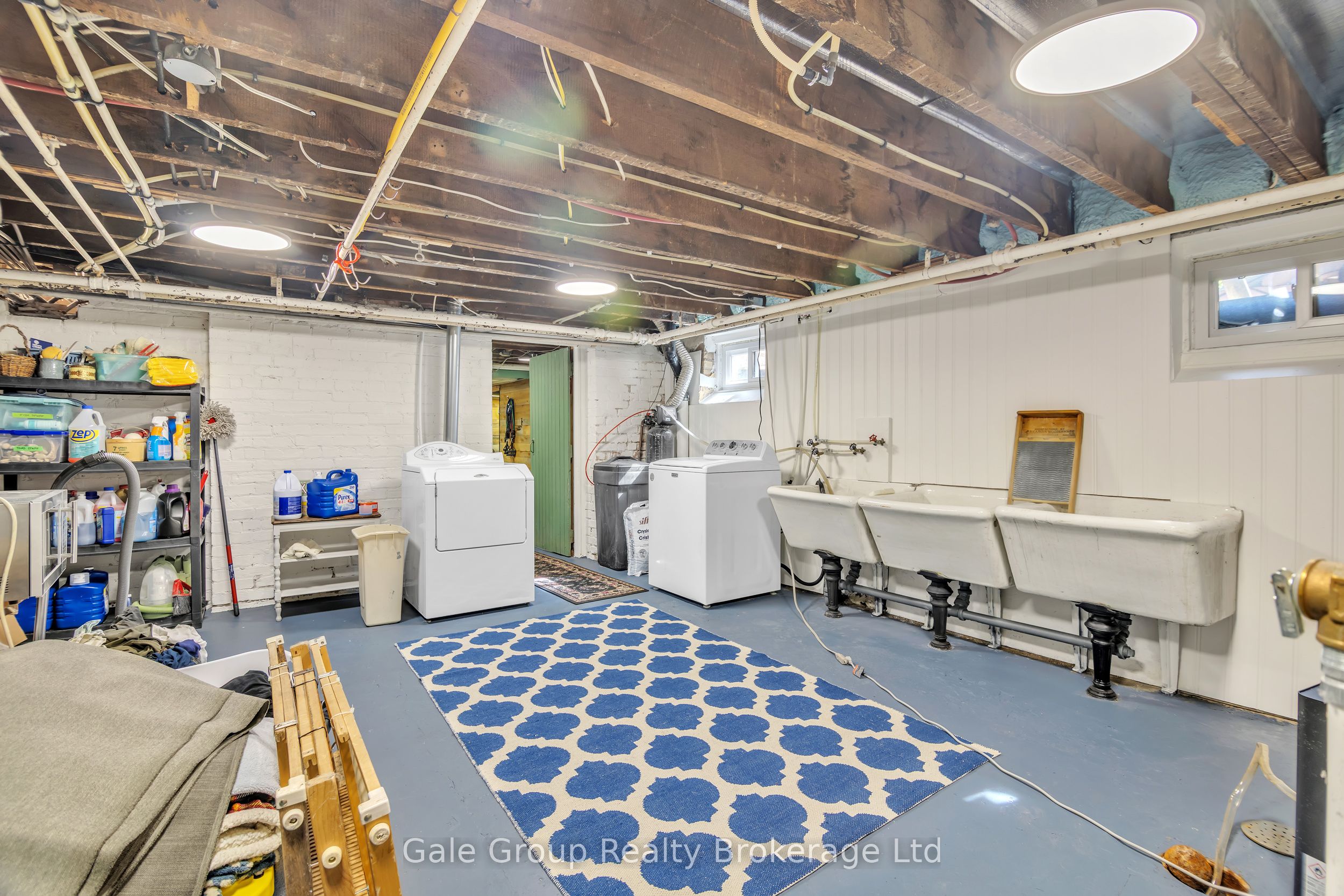 105 Vansittart Avenue Property Photo 46