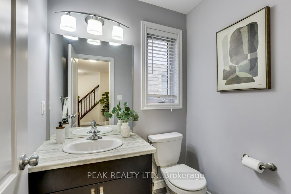 731 Guiness Way Property Photo 5