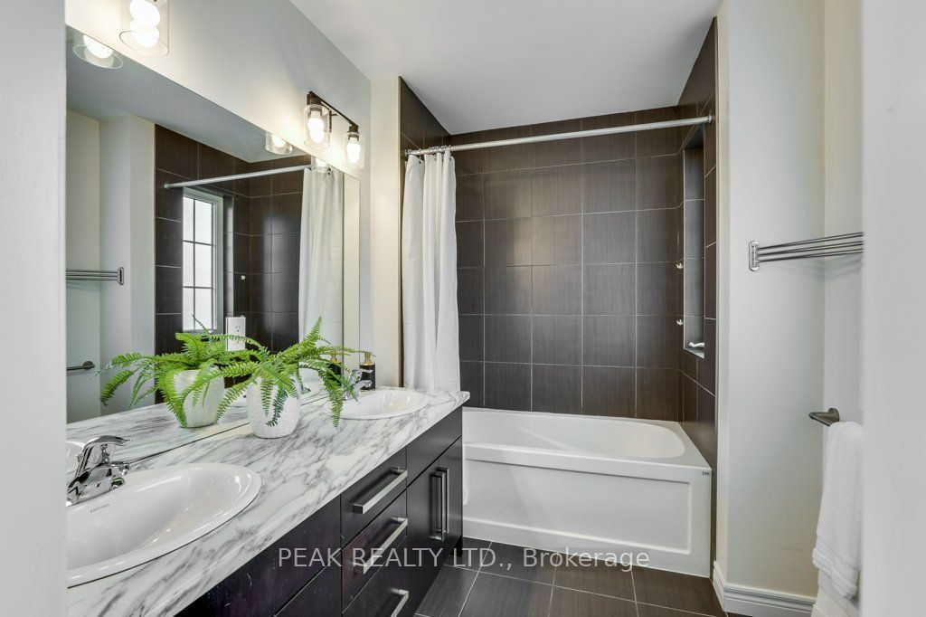 731 Guiness Way Property Photo 19