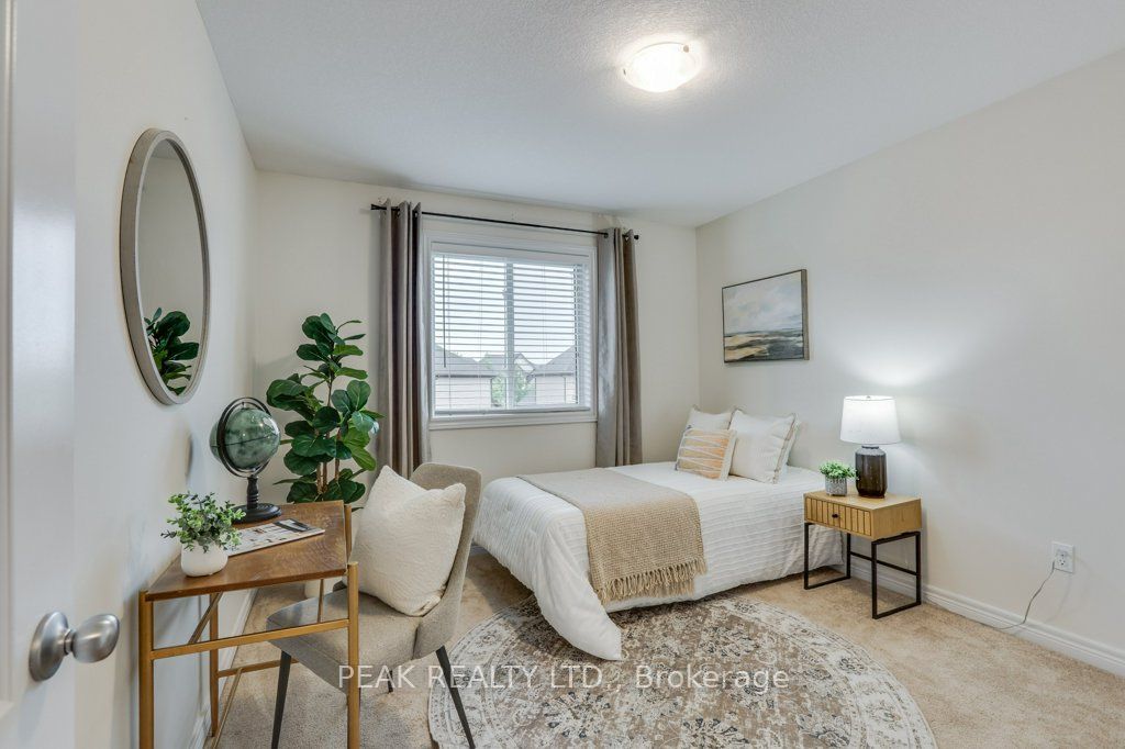 731 Guiness Way Property Photo 20