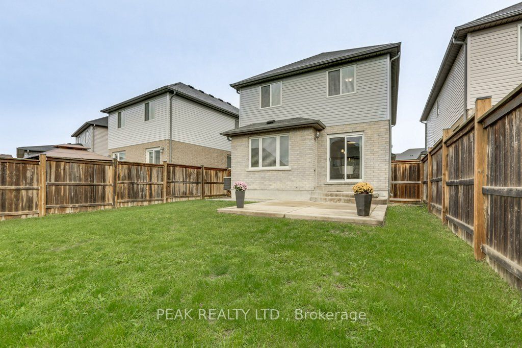 731 Guiness Way Property Photo 28