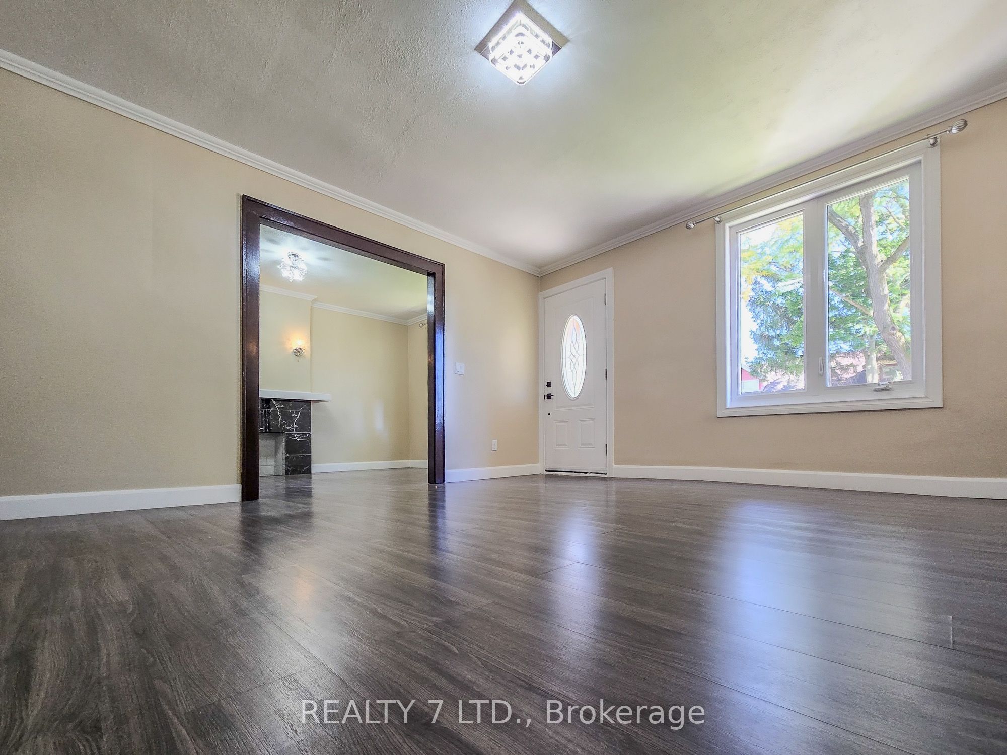 1083 Campbell Avenue Property Photo 7