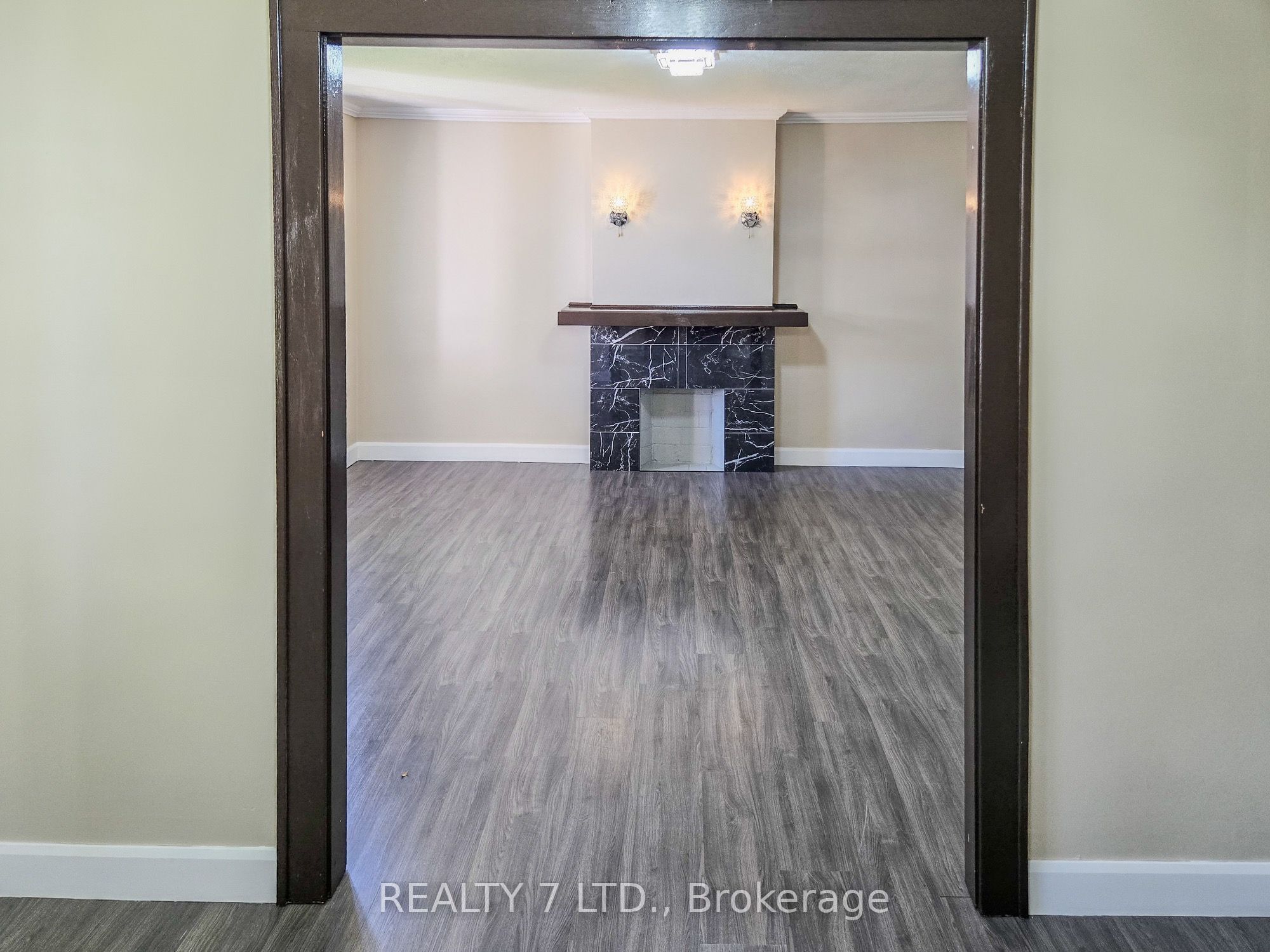 1083 Campbell Avenue Property Photo 13