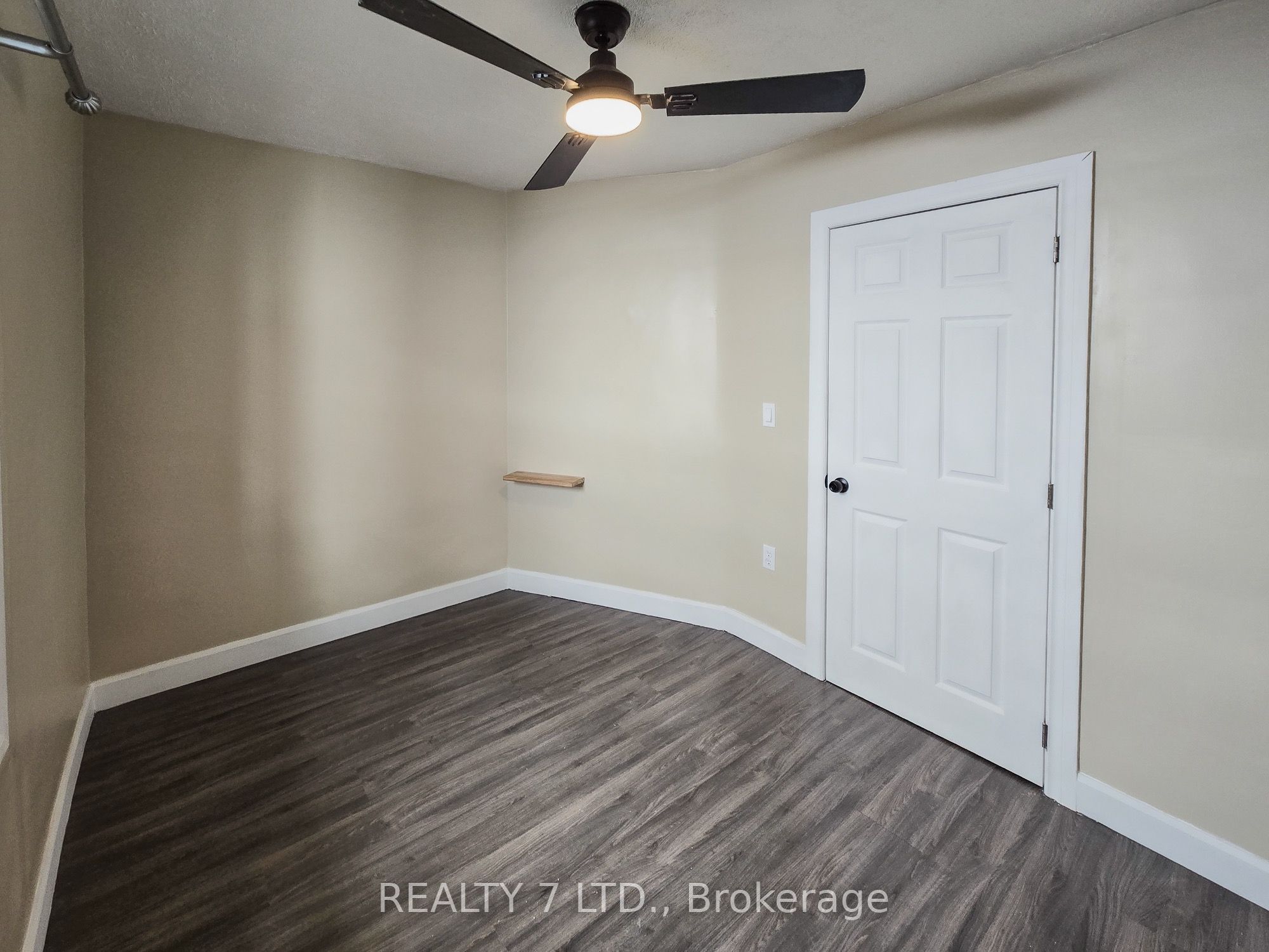 1083 Campbell Avenue Property Photo 34