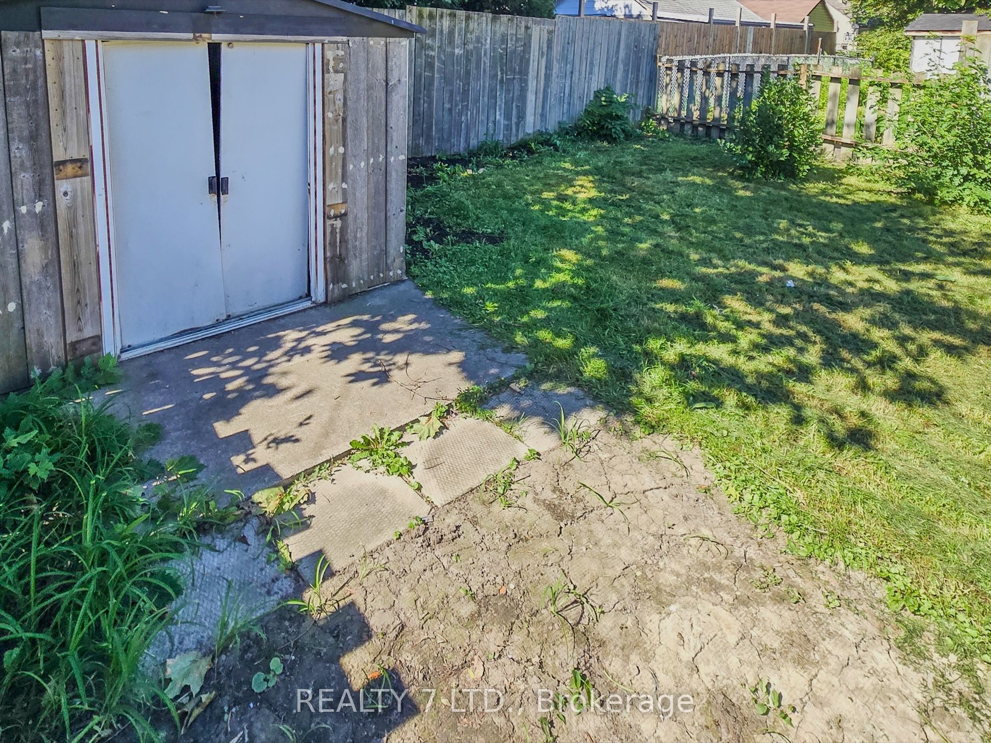 1083 Campbell Avenue Property Photo 44