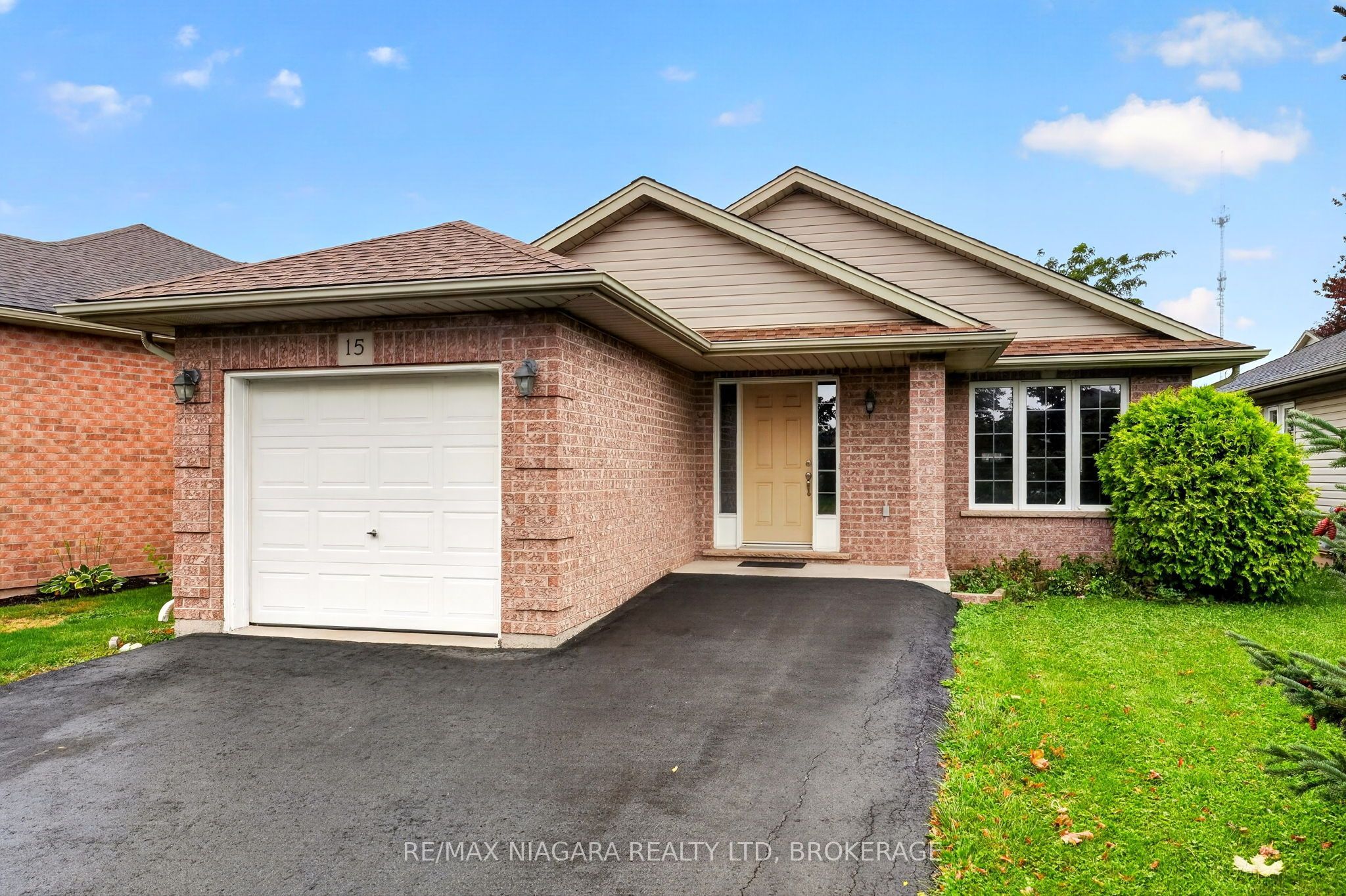 15 Days Avenue Property Photo 1