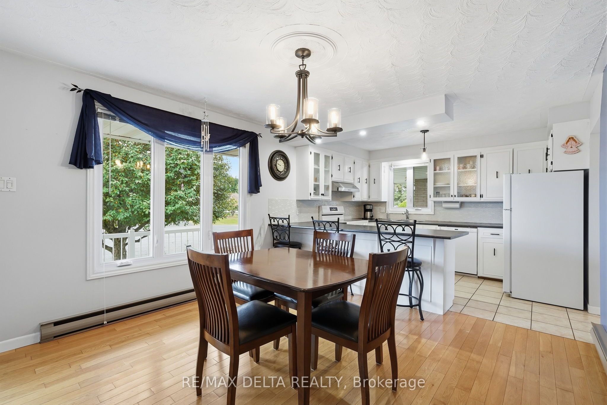 6 Place Madeleine Street Property Photo 7