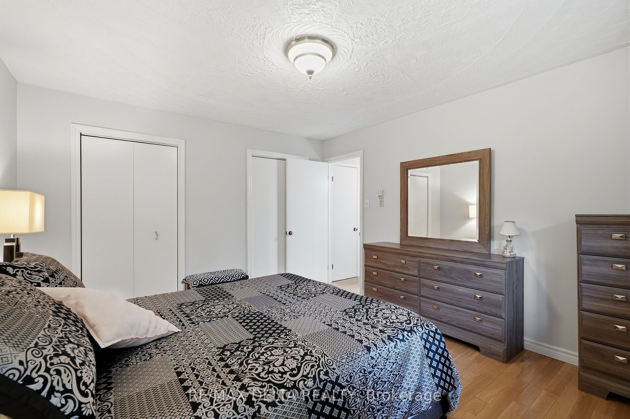 6 Place Madeleine Street Property Photo 16