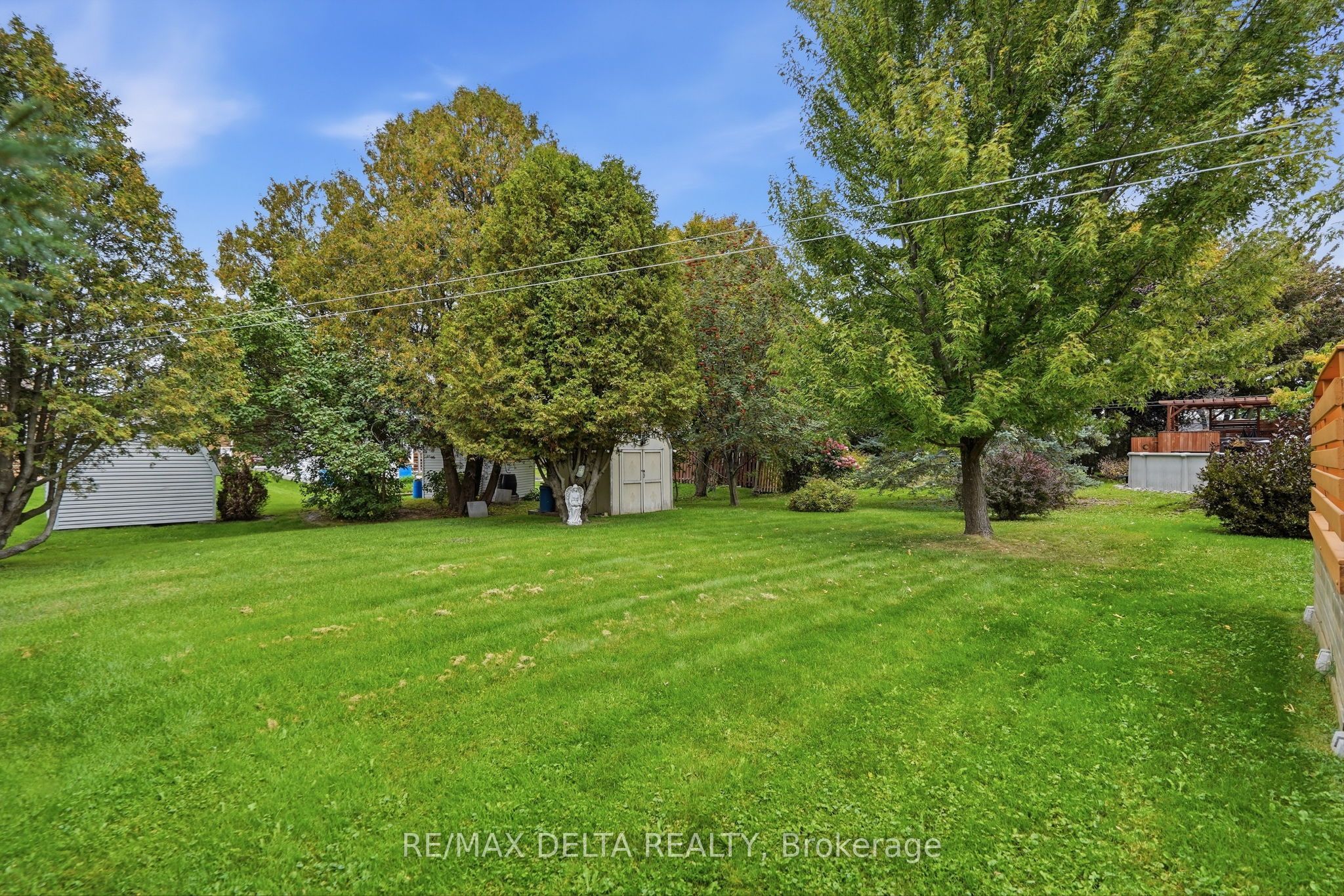 6 Place Madeleine Street Property Photo 28