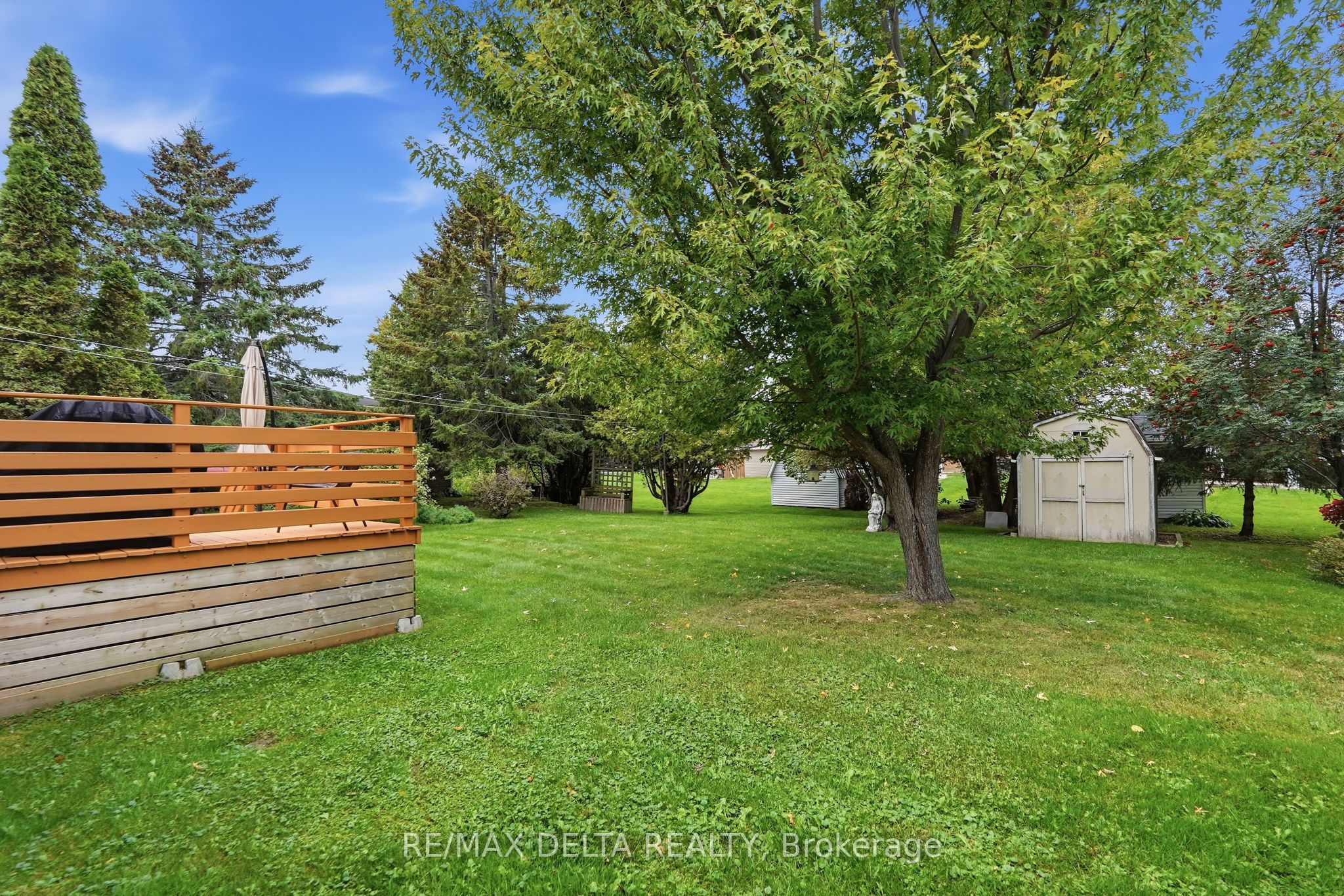 6 Place Madeleine Street Property Photo 31